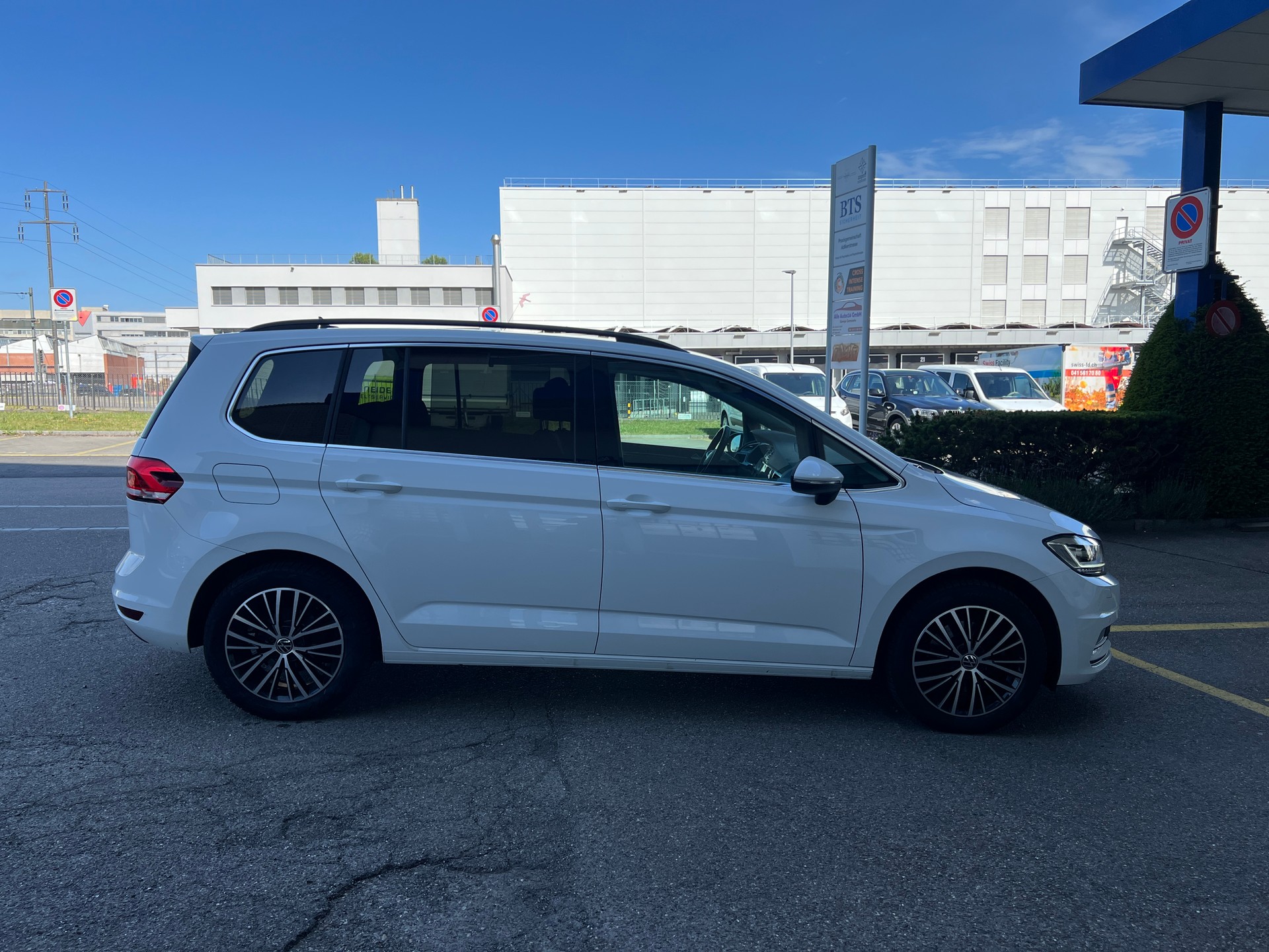 VW Touran 1.5 TSI EVO Comfortline DSG-image-3