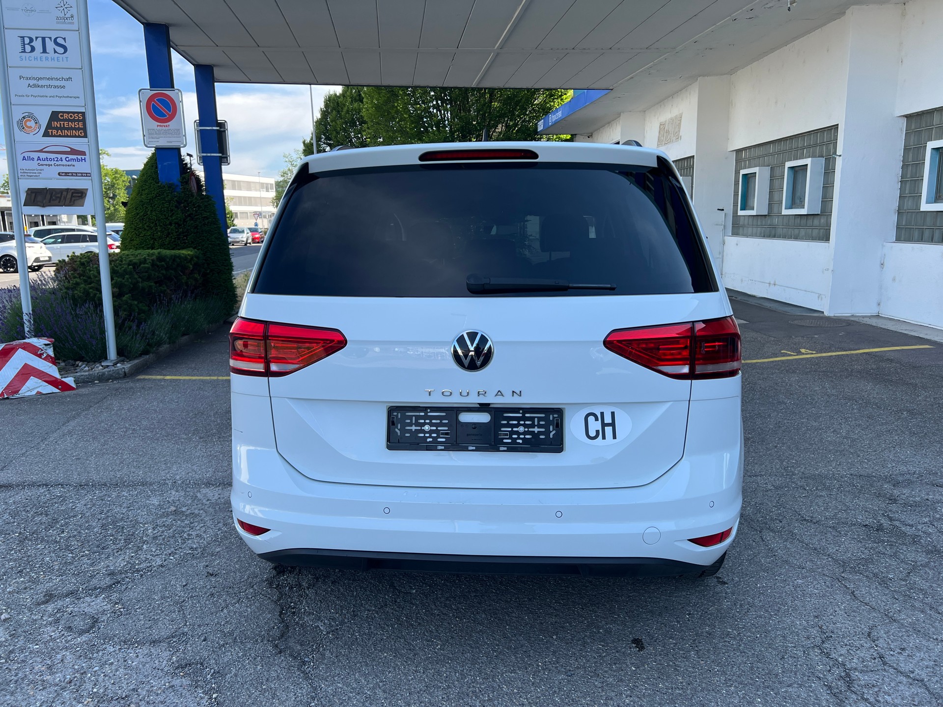 VW Touran 1.5 TSI EVO Comfortline DSG-image-5
