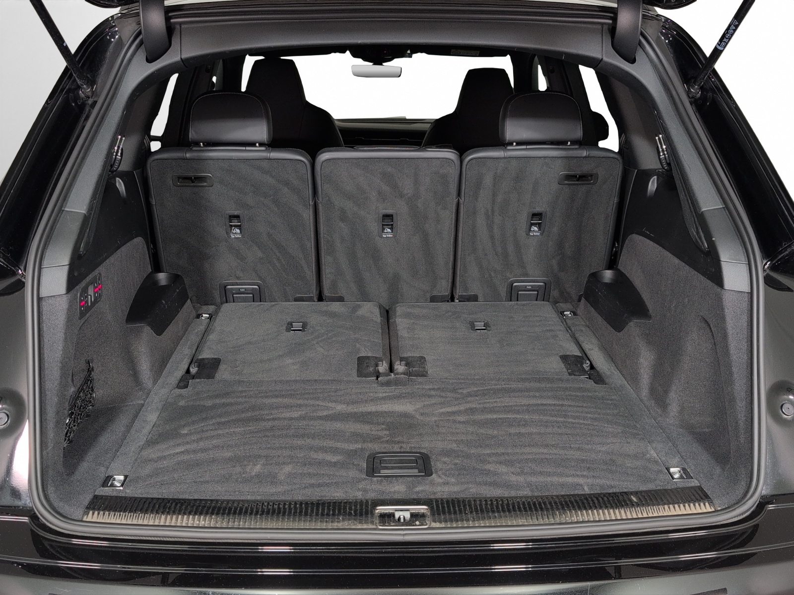 AUDI SQ7 TFSI quattro tiptronic-image-13
