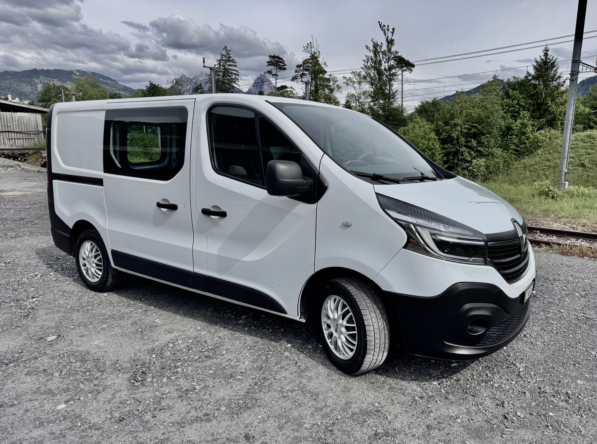 RENAULT 2.0 dCi 120 Business-image-0