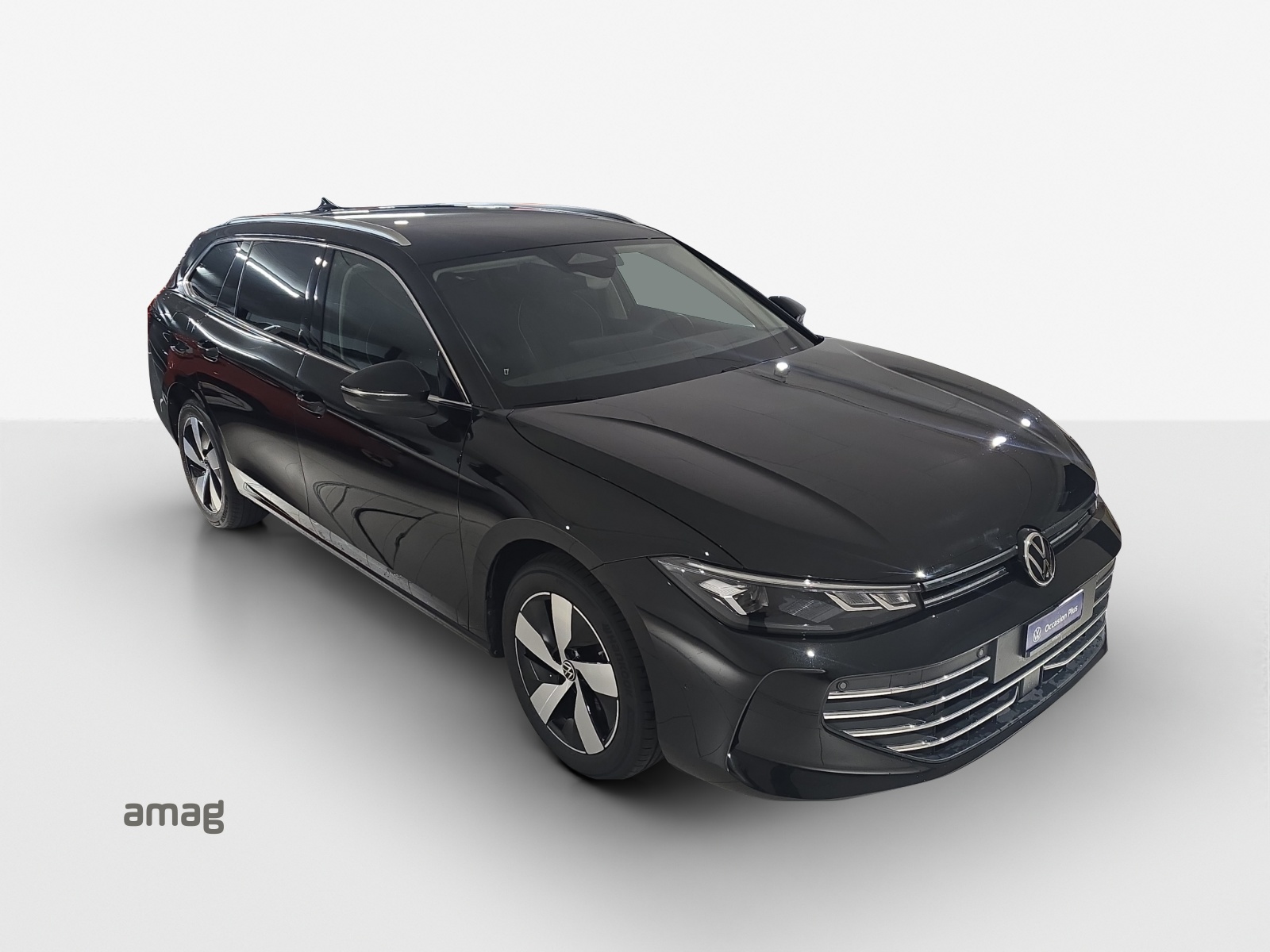 VW Passat Variant 2.0 TDI evo Business 4 Motion DSG-image-13