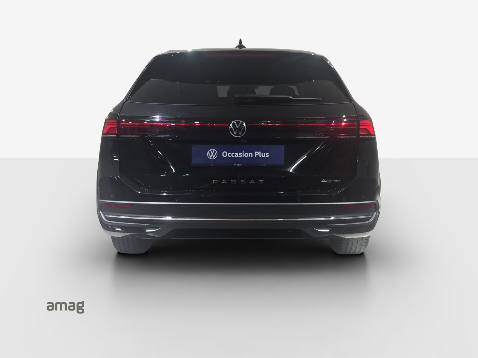 VW Passat Variant 2.0 TDI evo Business 4 Motion DSG-image-3