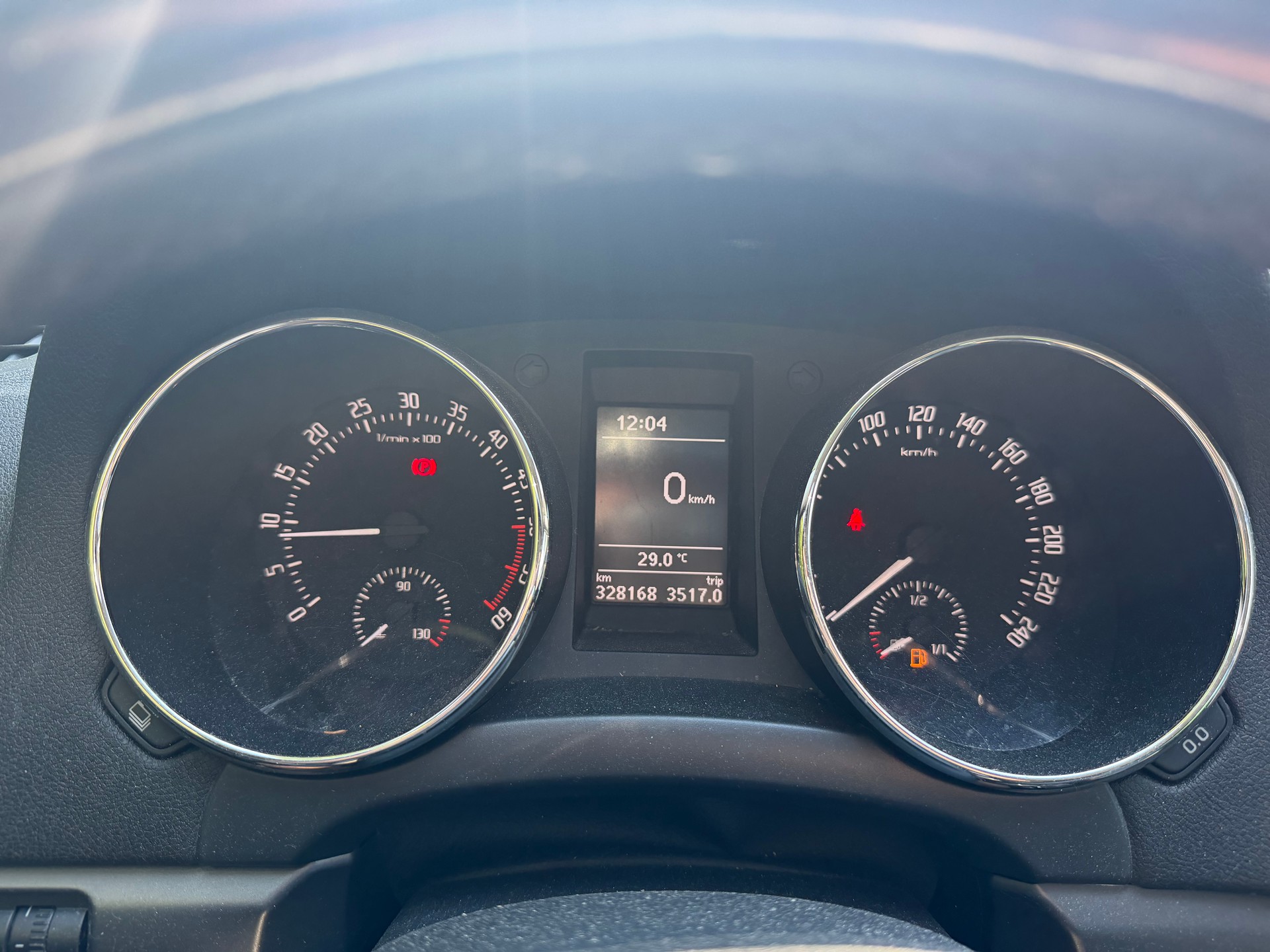 SKODA Yeti 2.0 TDI AllDrive 4x4-image-9