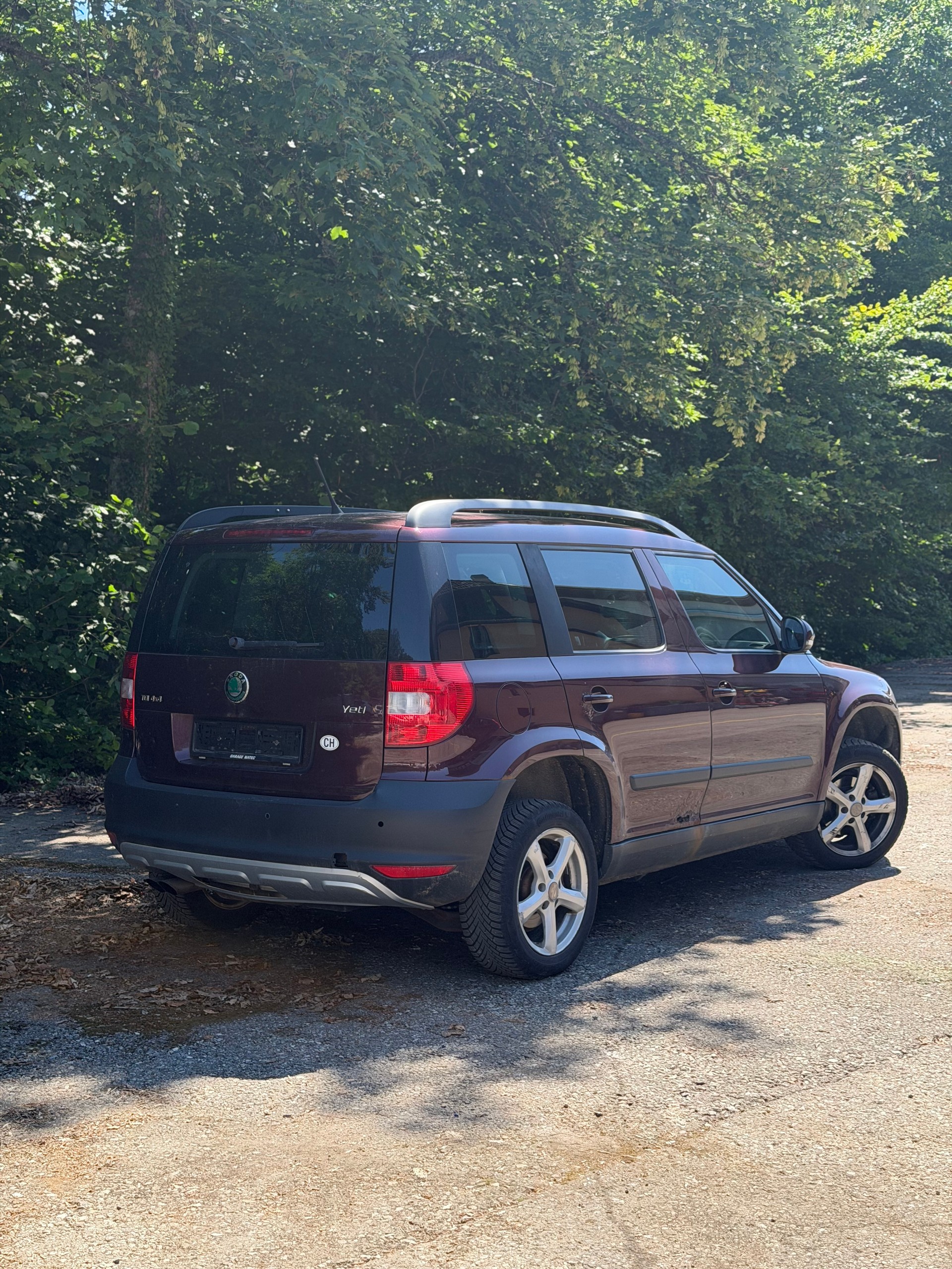 SKODA Yeti 2.0 TDI AllDrive 4x4-image-3