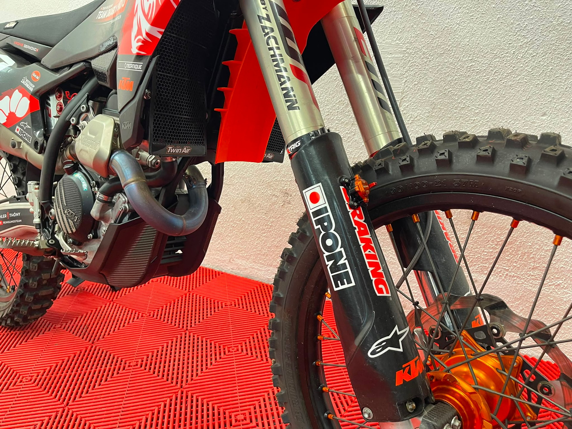 KTM 250 SX-F 2025-image-9