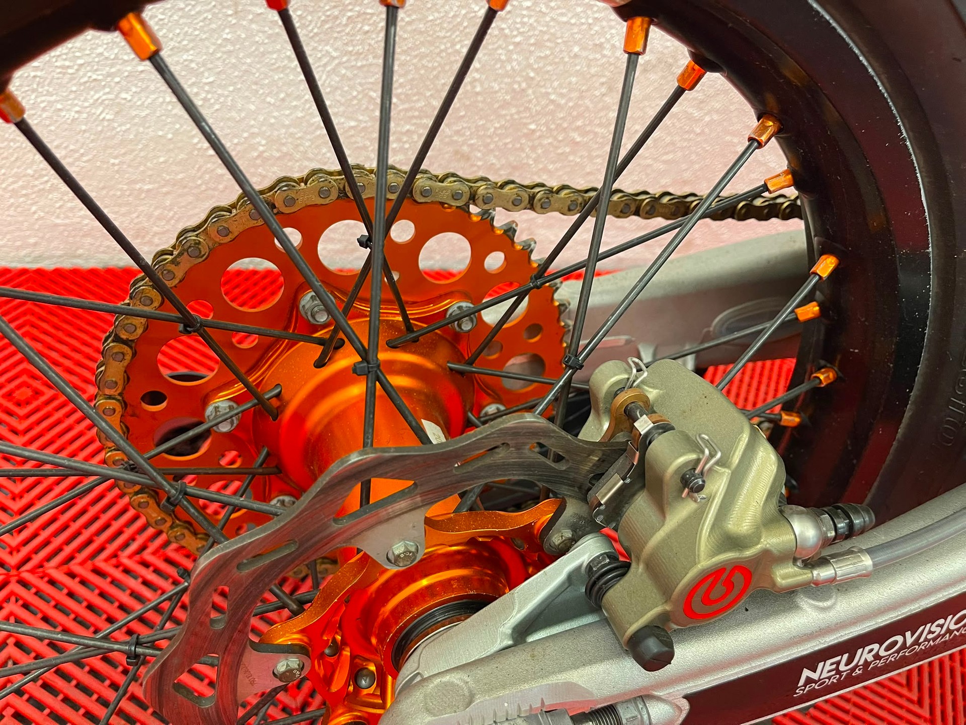 KTM 250 SX-F 2025-image-4