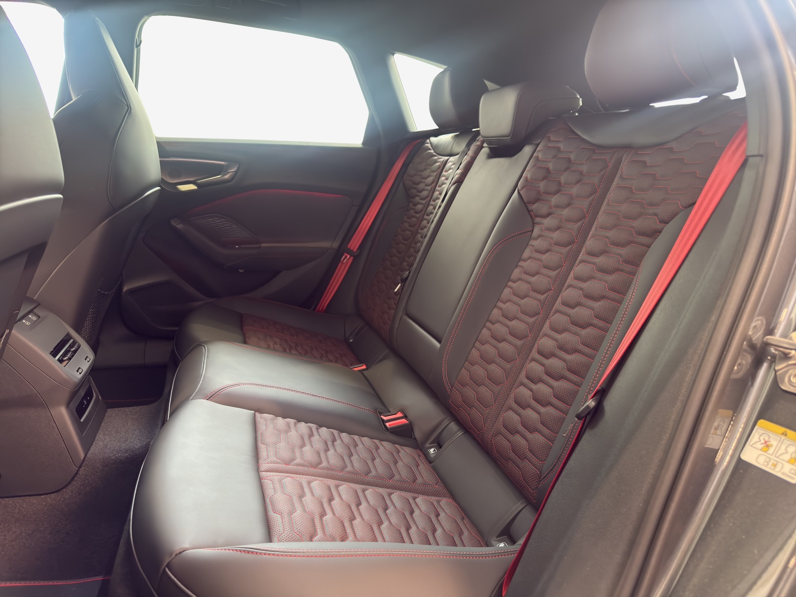 AUDI RS 5 Avant TFSI 470 kW Tiptronic quattro-image-11