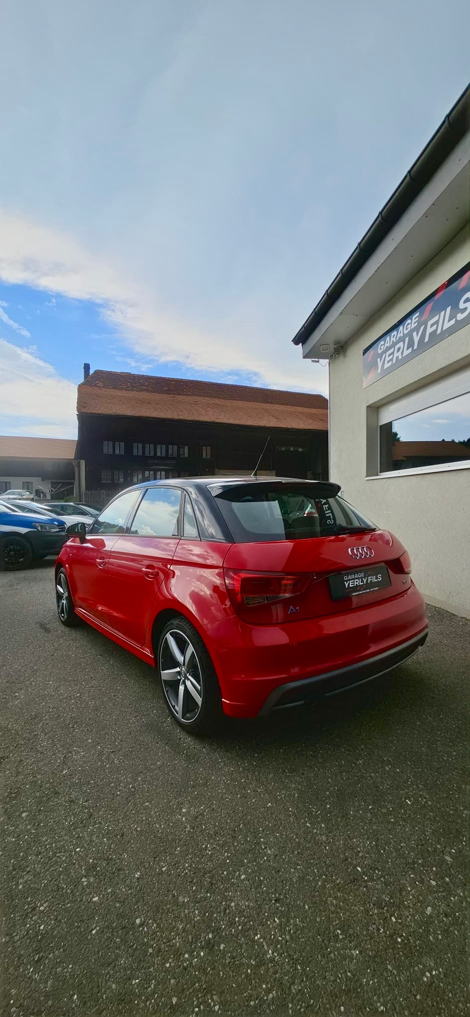 AUDI A1 Sportback 1.2 TFSI Ambition-image-2