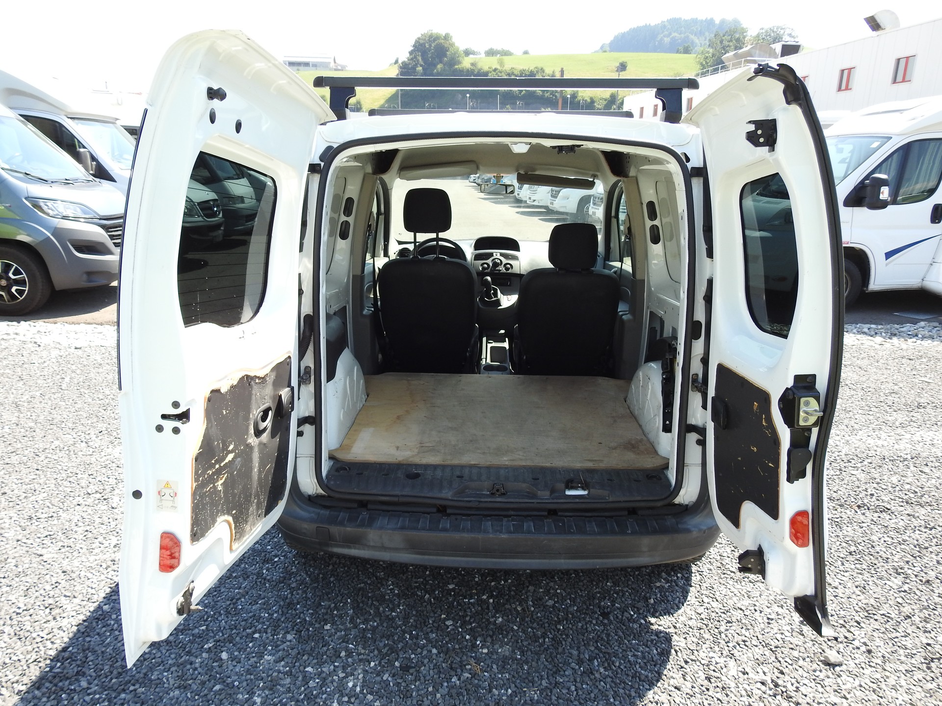 RENAULT Kangoo Express Compact 1.6 90-image-9