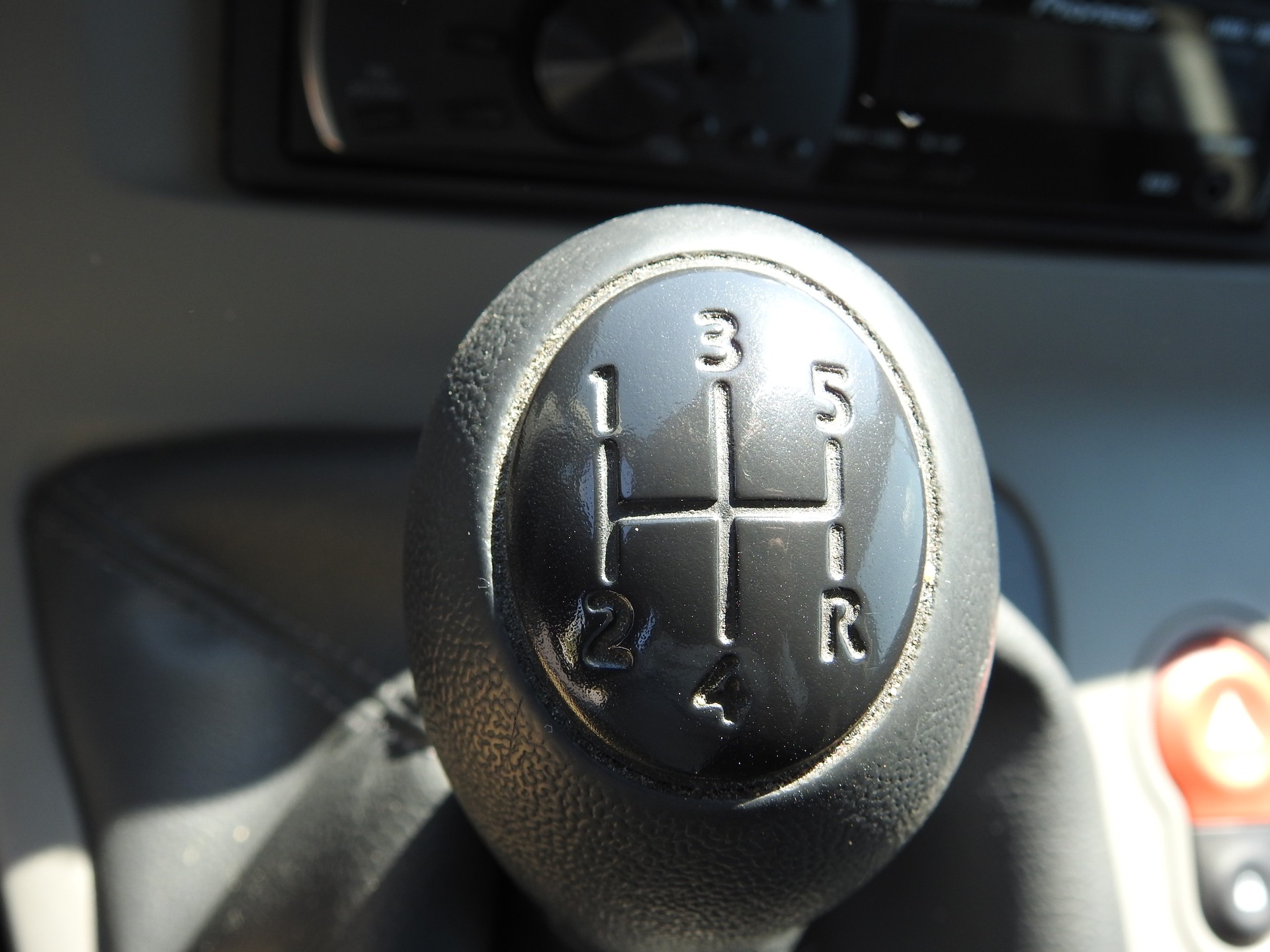 RENAULT Kangoo Express Compact 1.6 90-image-19