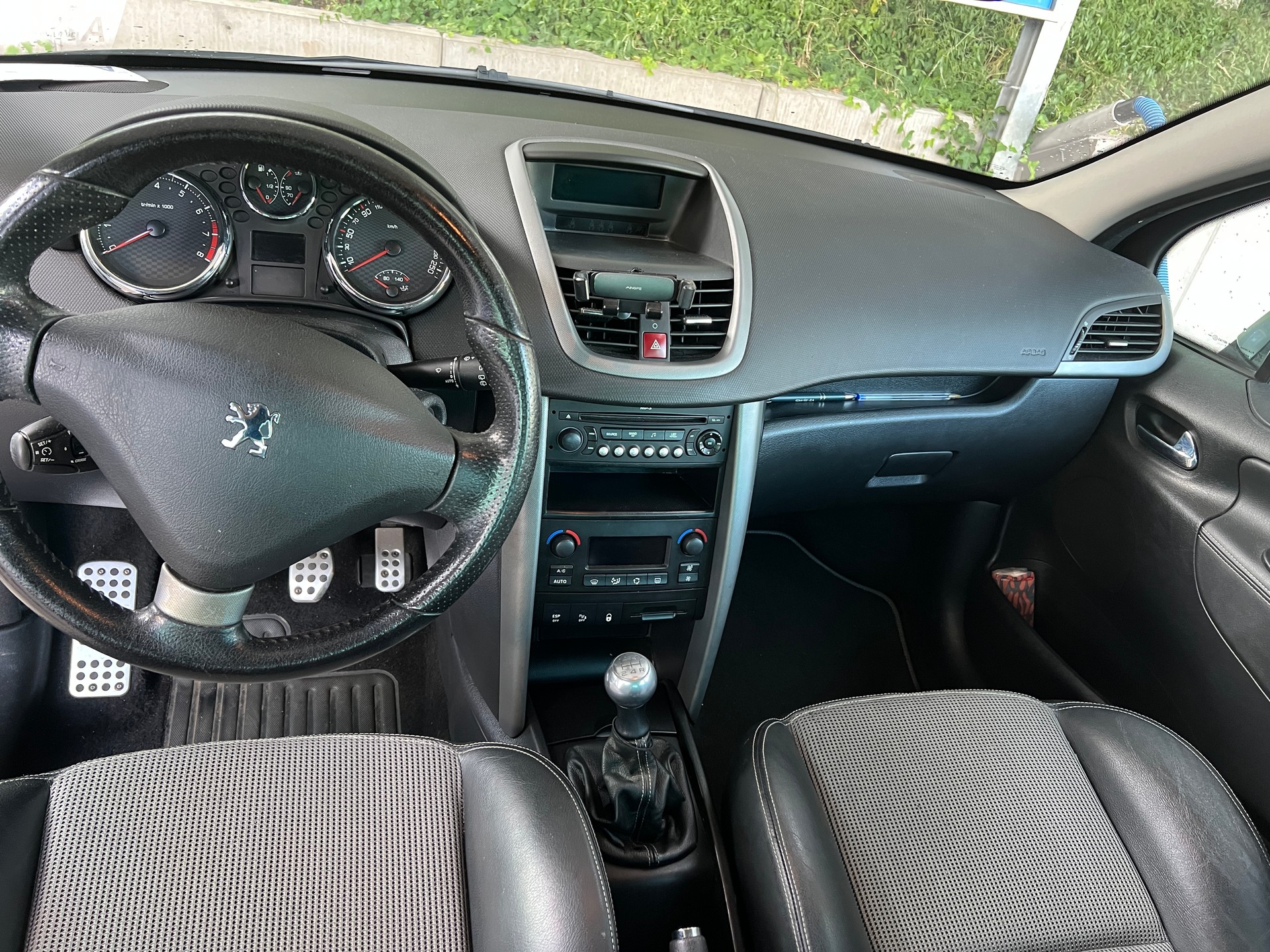 PEUGEOT 1.6 16V Turbo GTI-image-2