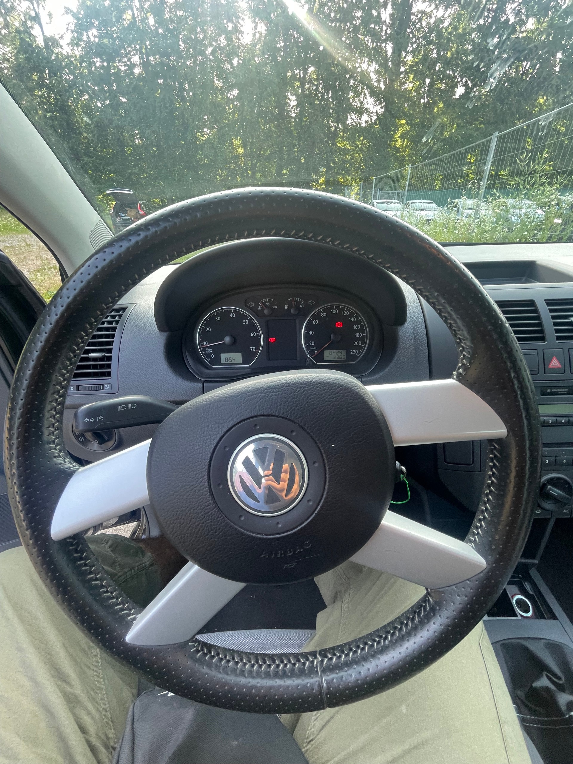 VW Polo 1.4 16V Fun-image-9