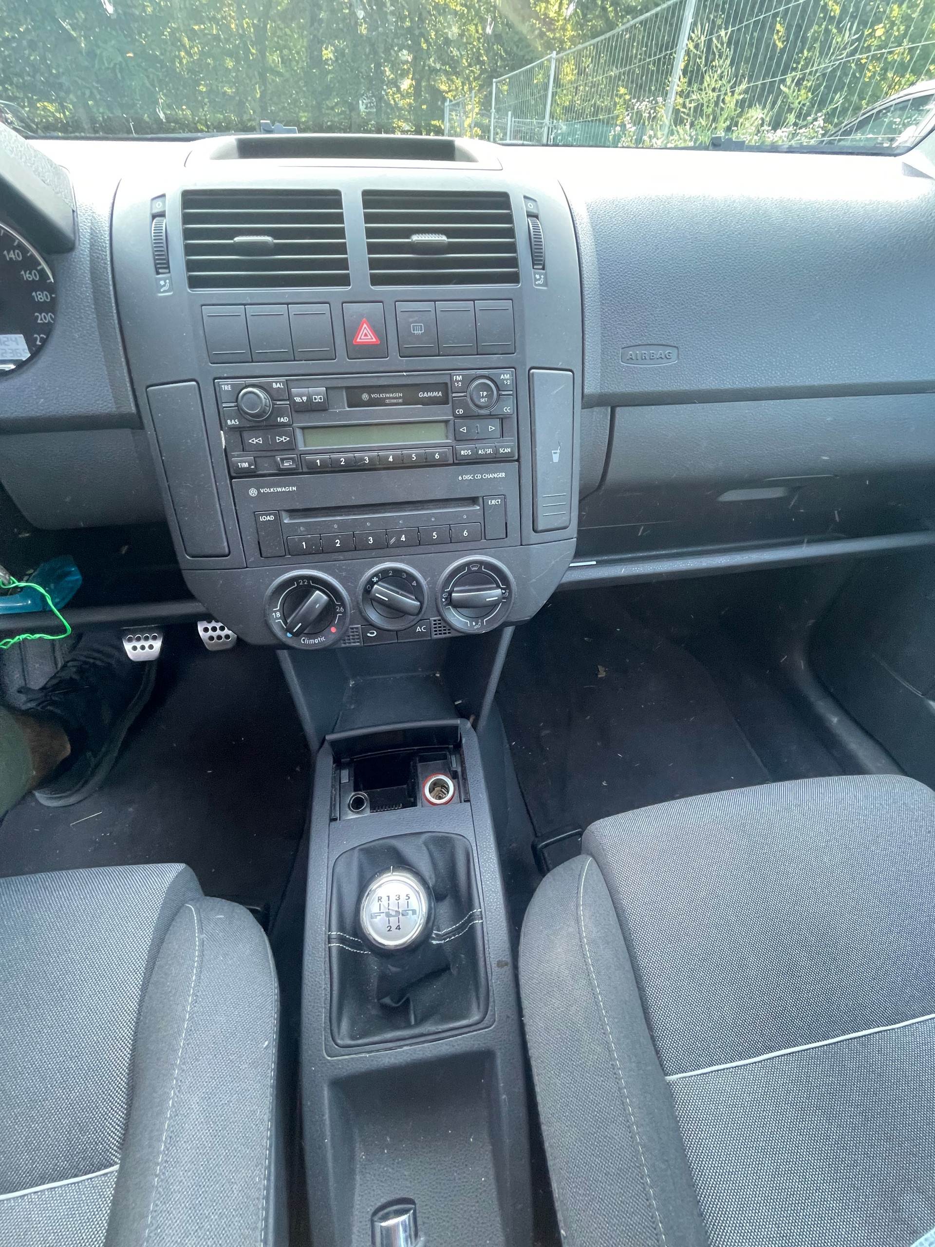 VW Polo 1.4 16V Fun-image-7