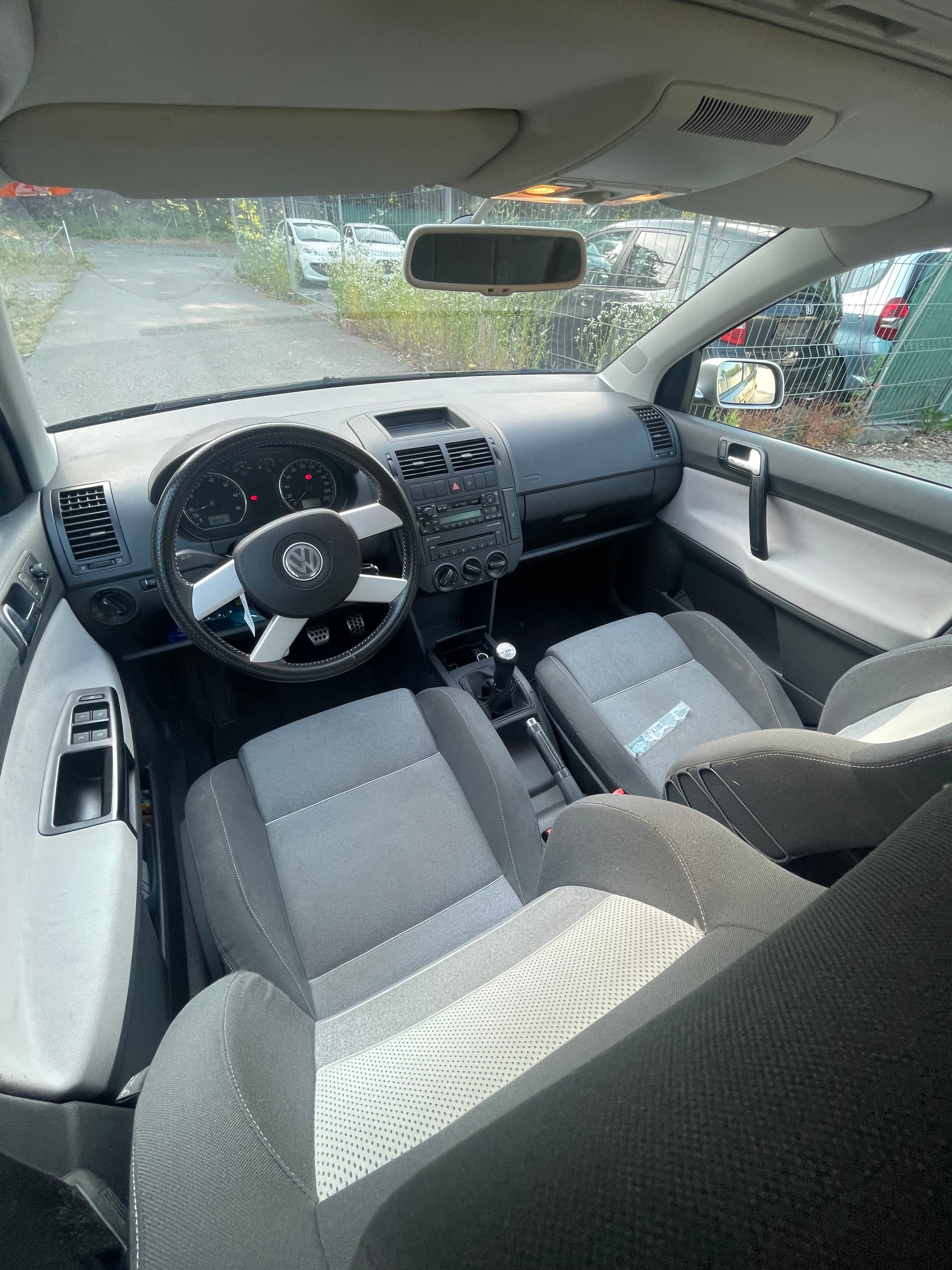 VW Polo 1.4 16V Fun-image-6