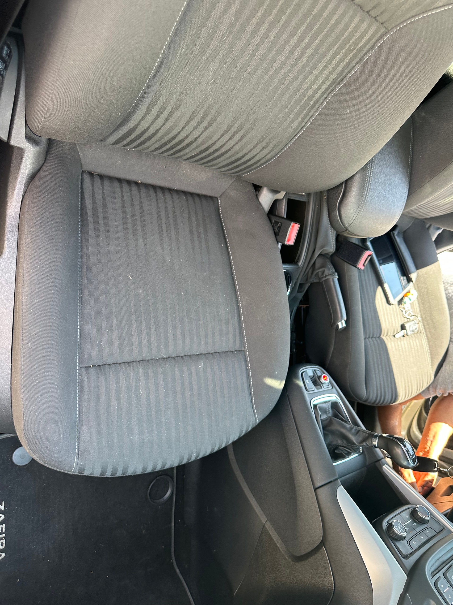 OPEL Zafira Tourer 1.6i 16V CNG Turbo Cosmo-image-14