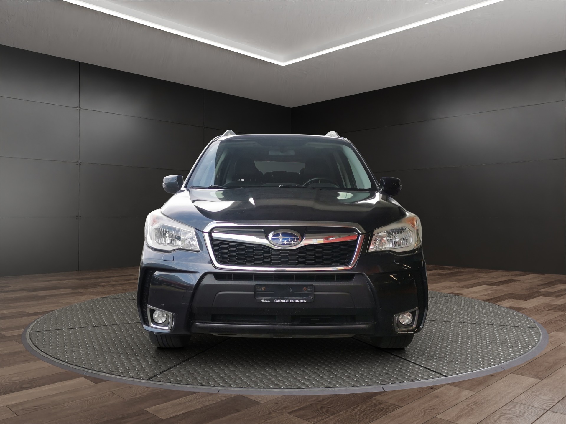 SUBARU Forester 2.0XT Luxury Lineartronic-showroom-element-2