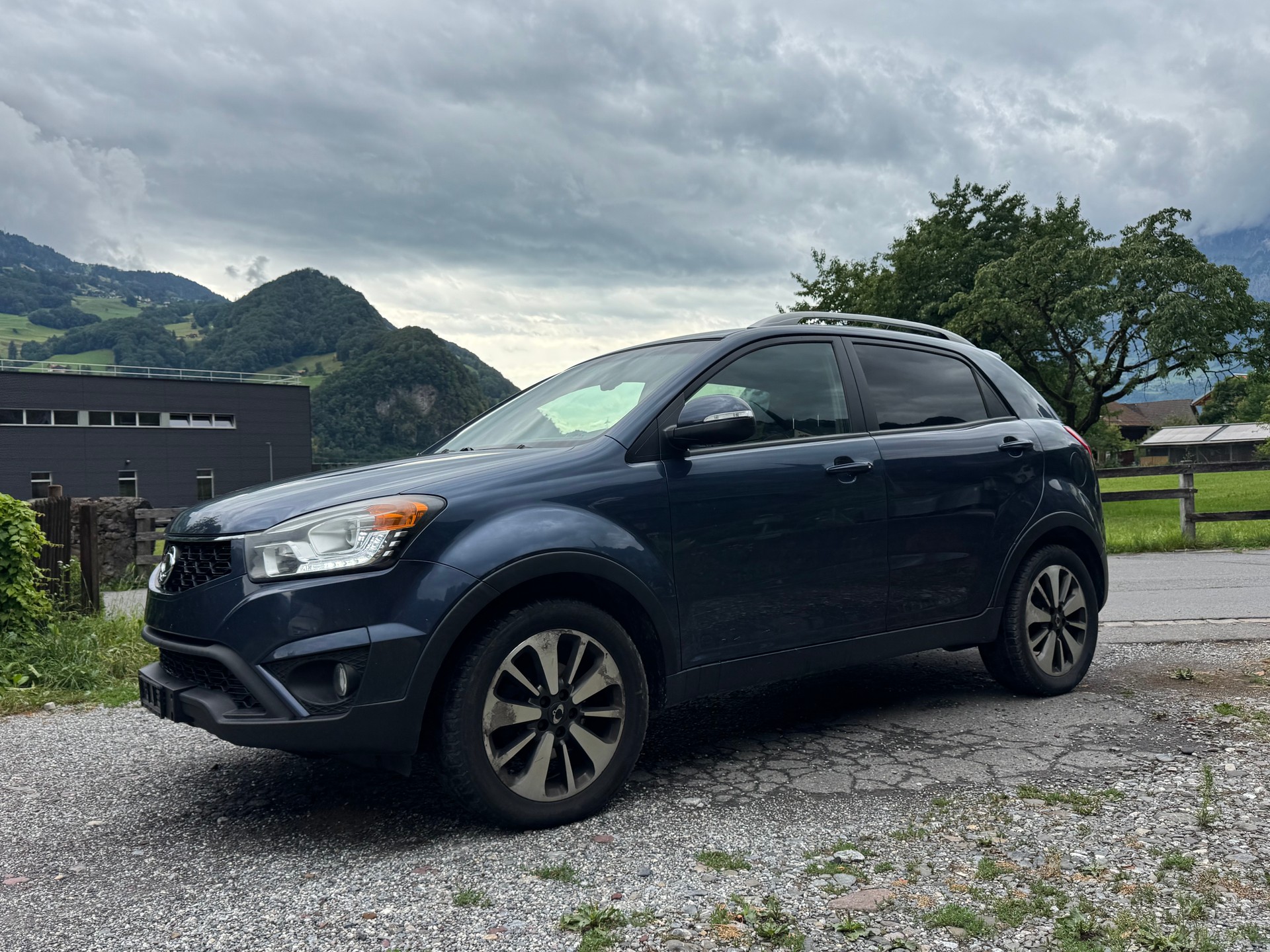 KGM-SsangYong Korando 2.0 e-XDI Sapphire 4WD-image-1