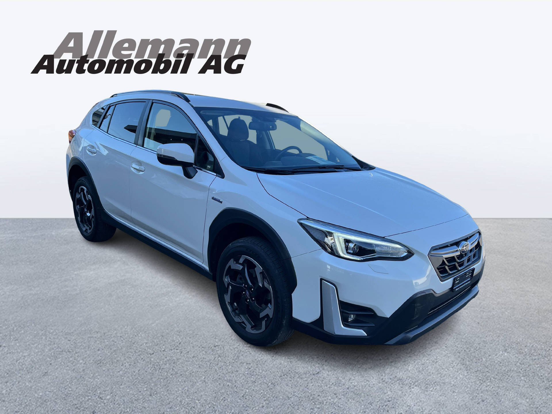 SUBARU XV 2.0i e-Boxer Swiss Plus-image-2