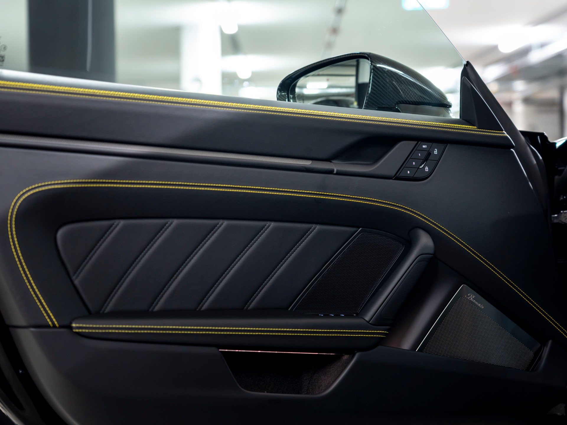 PORSCHE 911 Turbo S Cabriolet PDK-image-20
