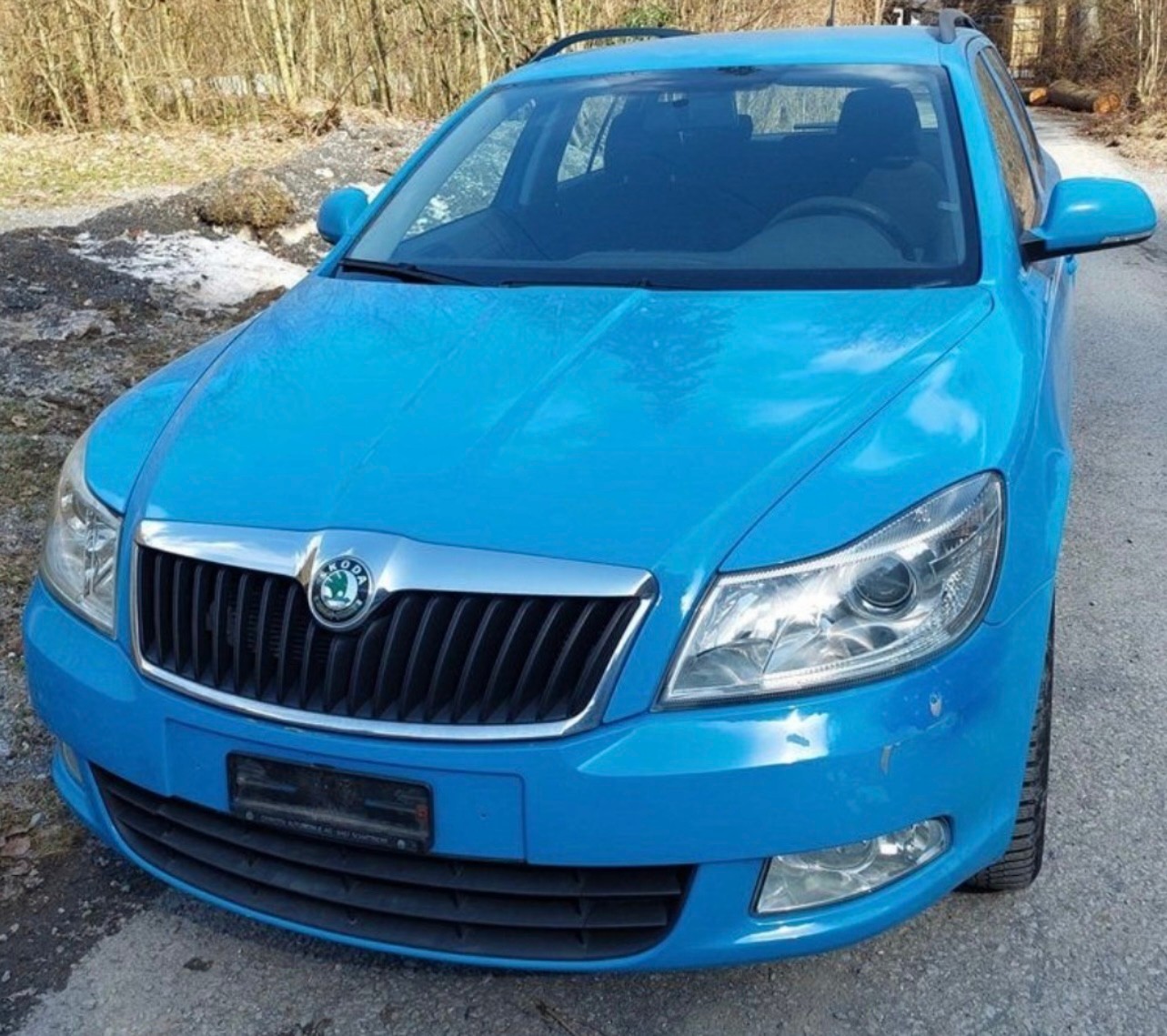 SKODA Octavia Combi 1.6 TDI Ambition 4x4-image-0