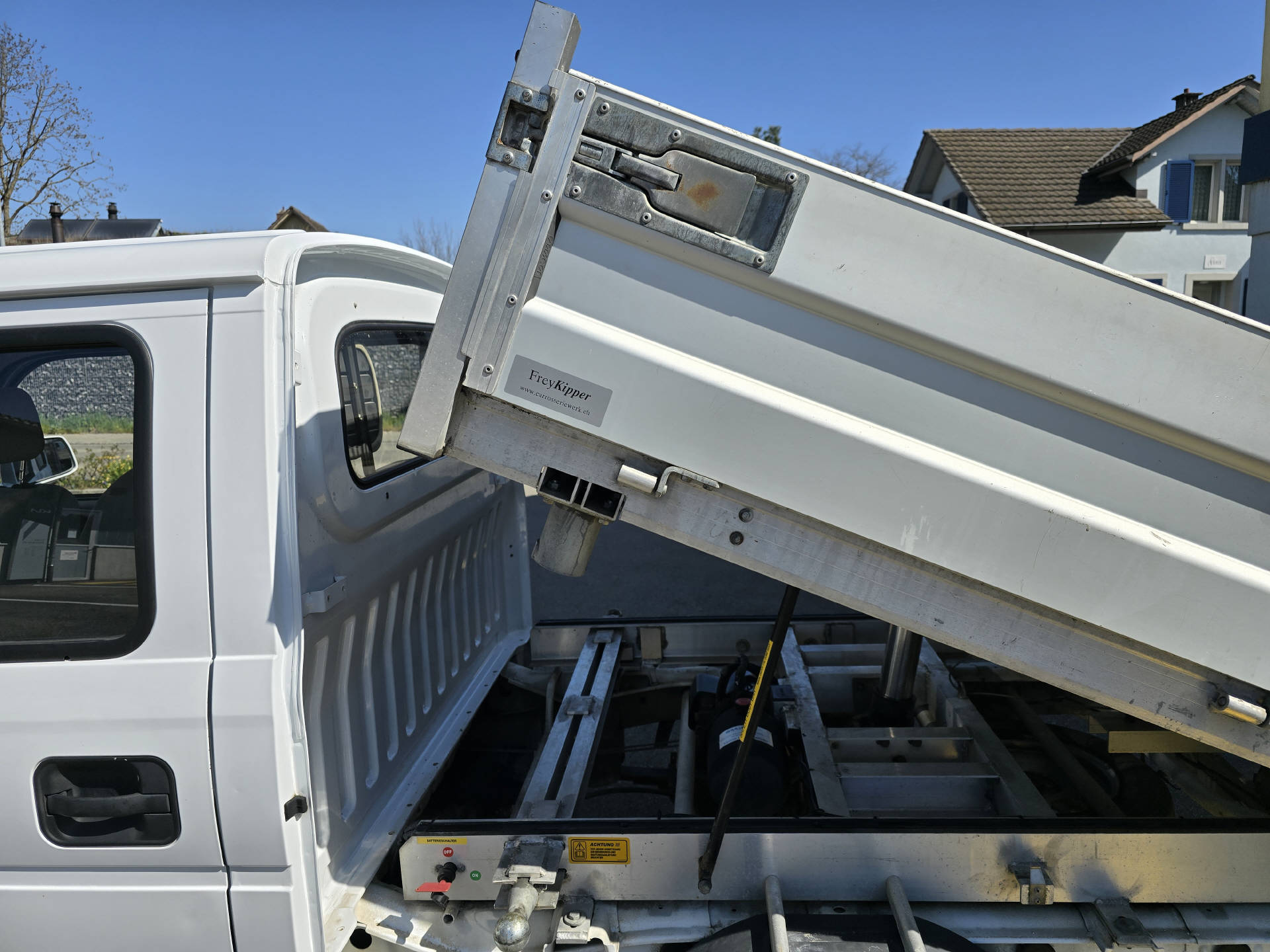 DFSK V-Serie Kipper DKab V22 1.3 8V-image-2