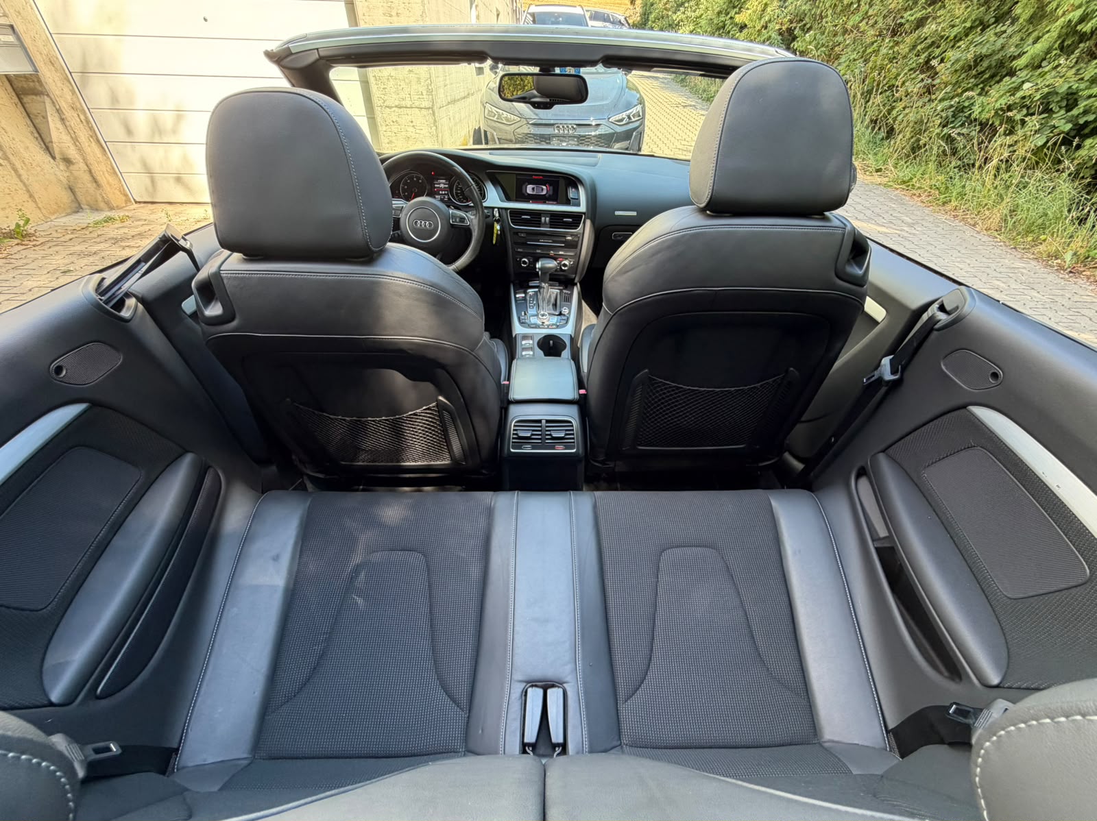 AUDI A5 Cabriolet 1.8 TFSI multitronic-image-26