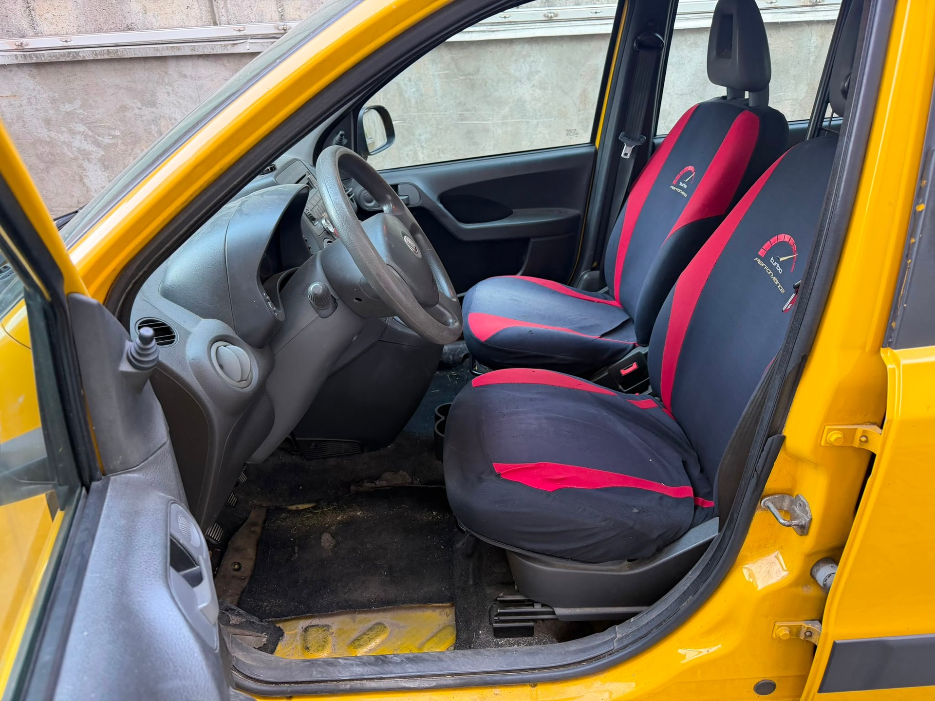 FIAT Panda Van 1.2i Trekking 4x4 Lieferwagen Export-image-6