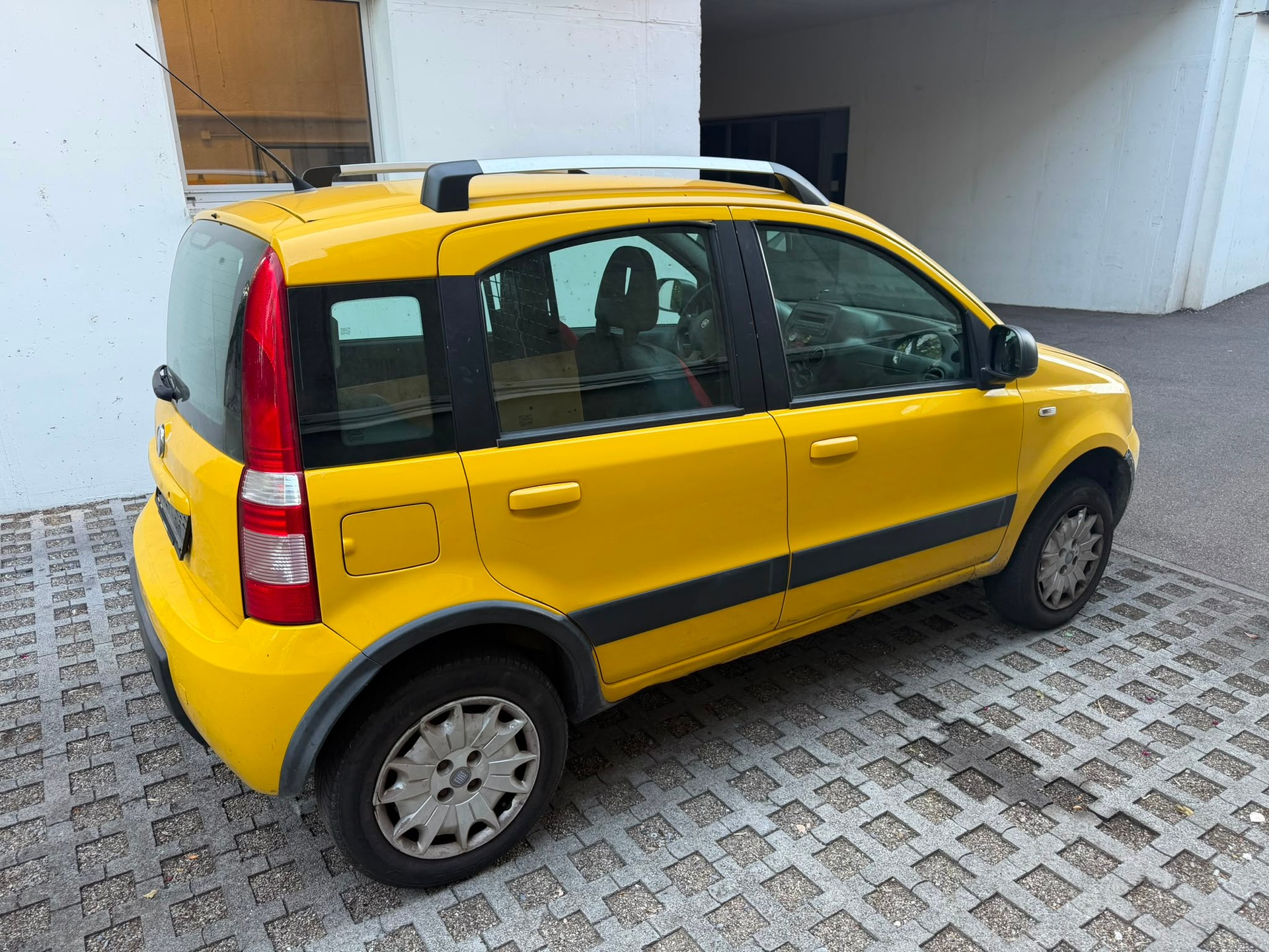 FIAT Panda Van 1.2i Trekking 4x4 Lieferwagen Export-image-2