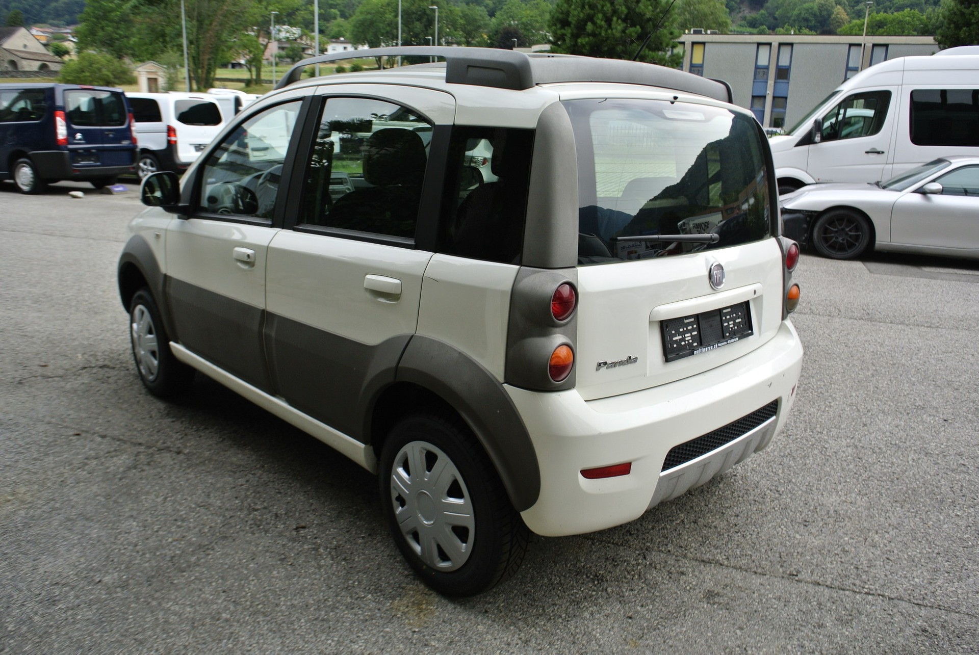 FIAT Panda 1.3 16V JTD Cross 4x4-image-7