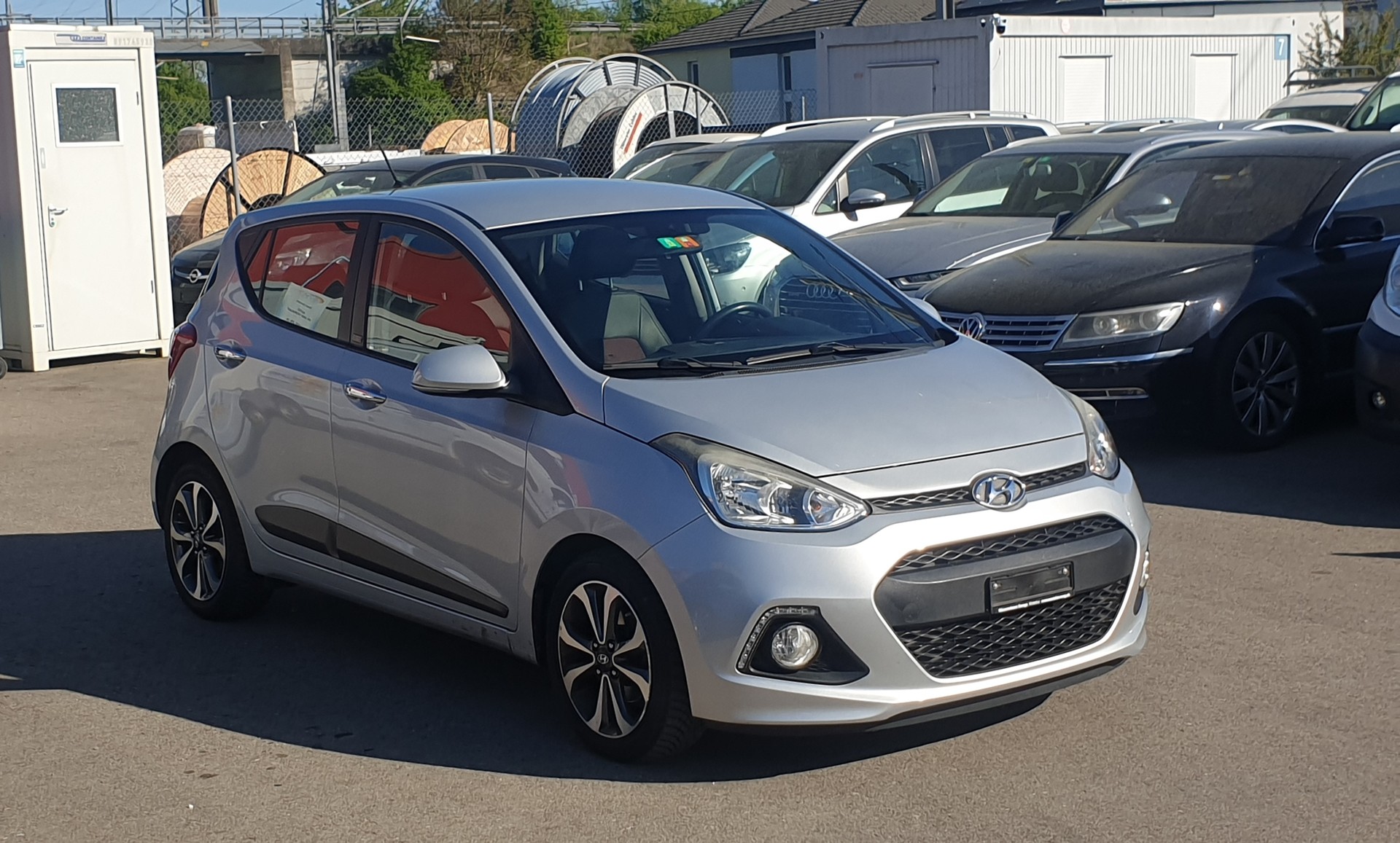 HYUNDAI i10 1.2 Amplia-image-5