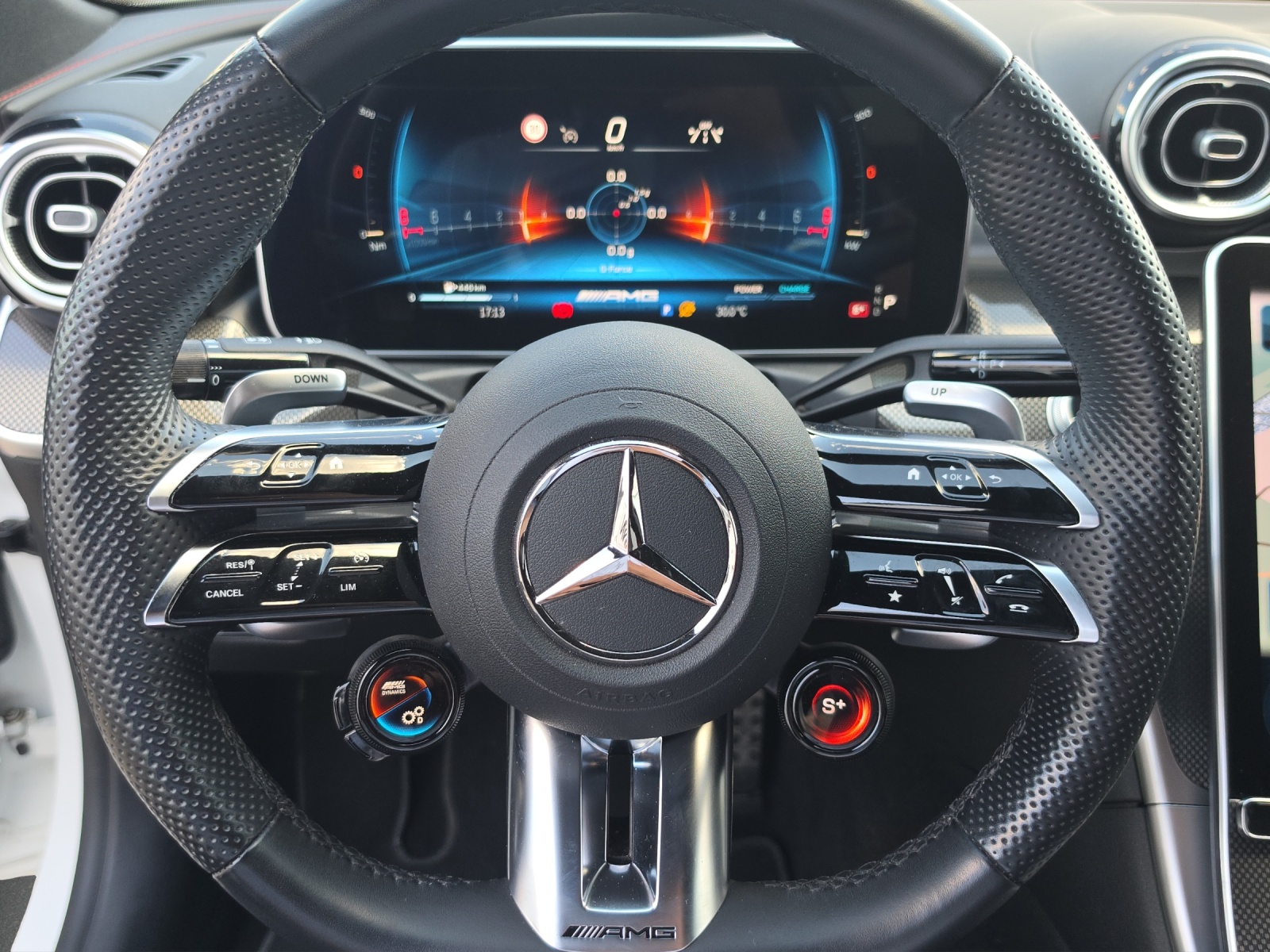 MERCEDES-BENZ C 43 AMG 4Matic-image-11