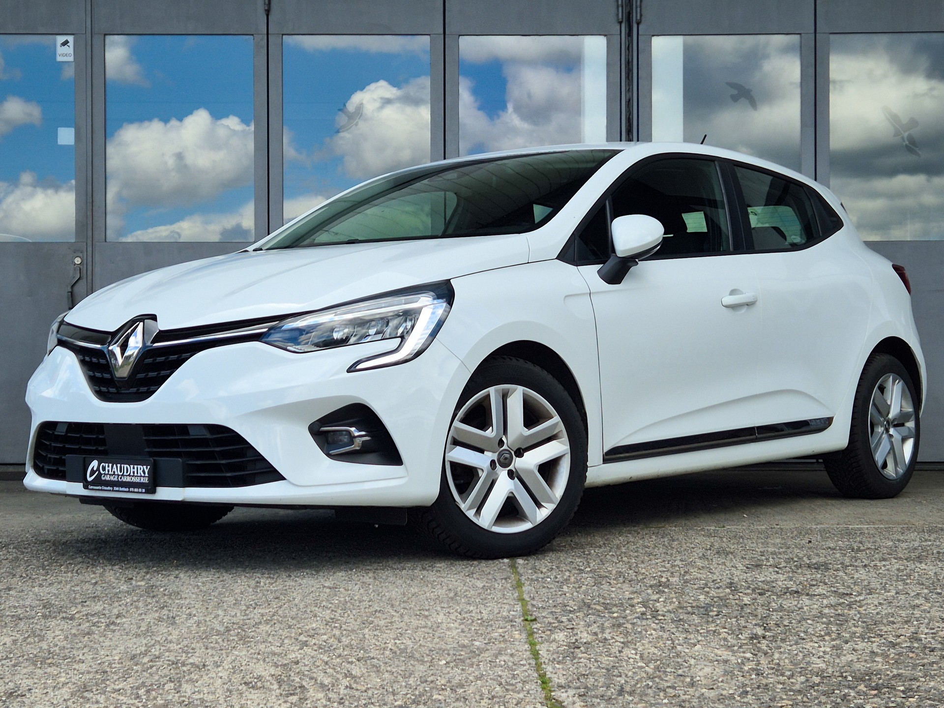 RENAULT Clio 1.0 Business-image-0