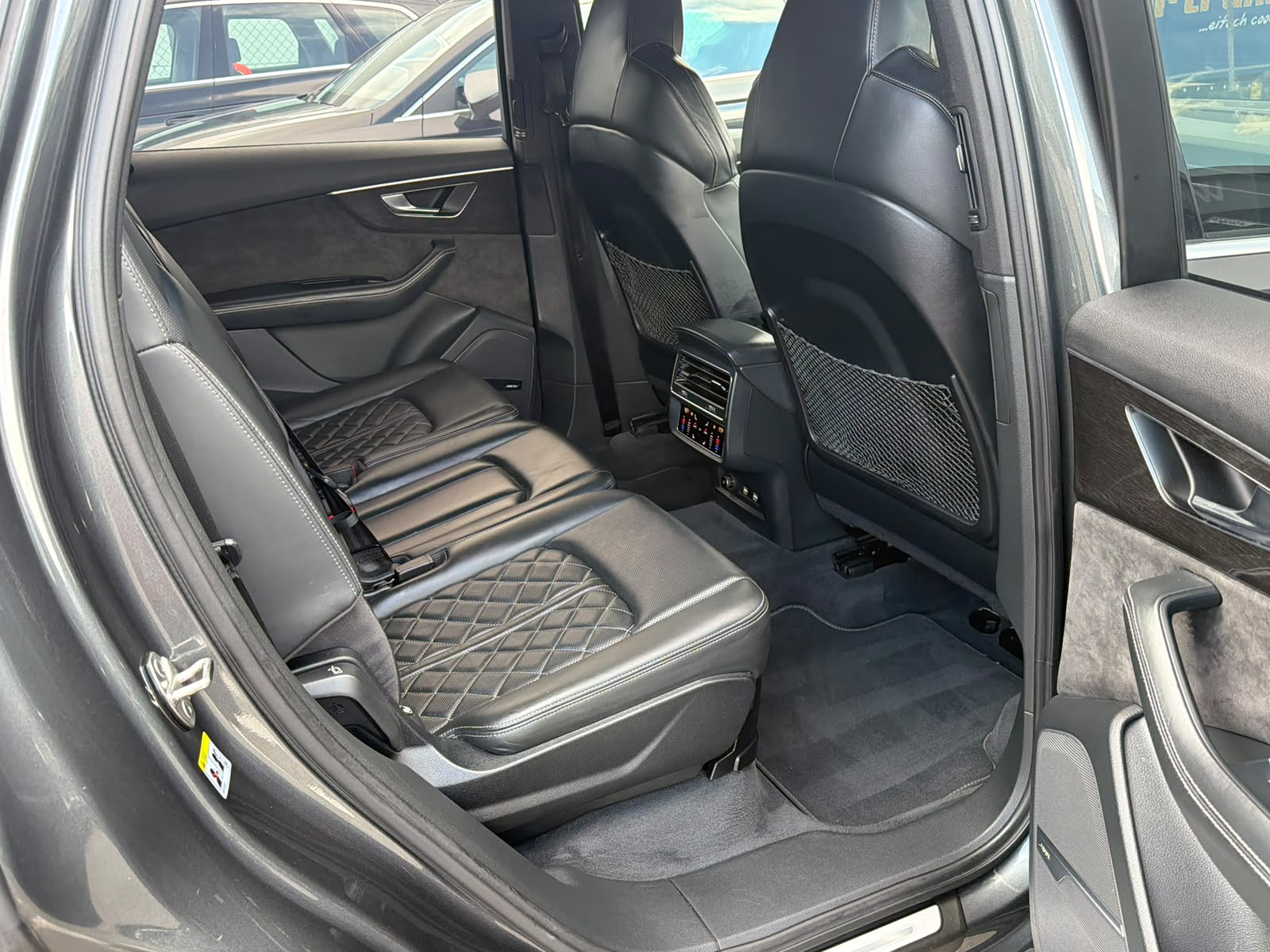 AUDI Q7 50 TDI quattro S Line tiptronic-image-7
