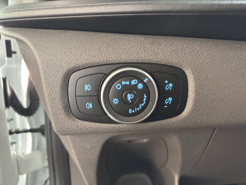 FORD Transit Custom Van 300 L1 2.0 TDCi-image-16