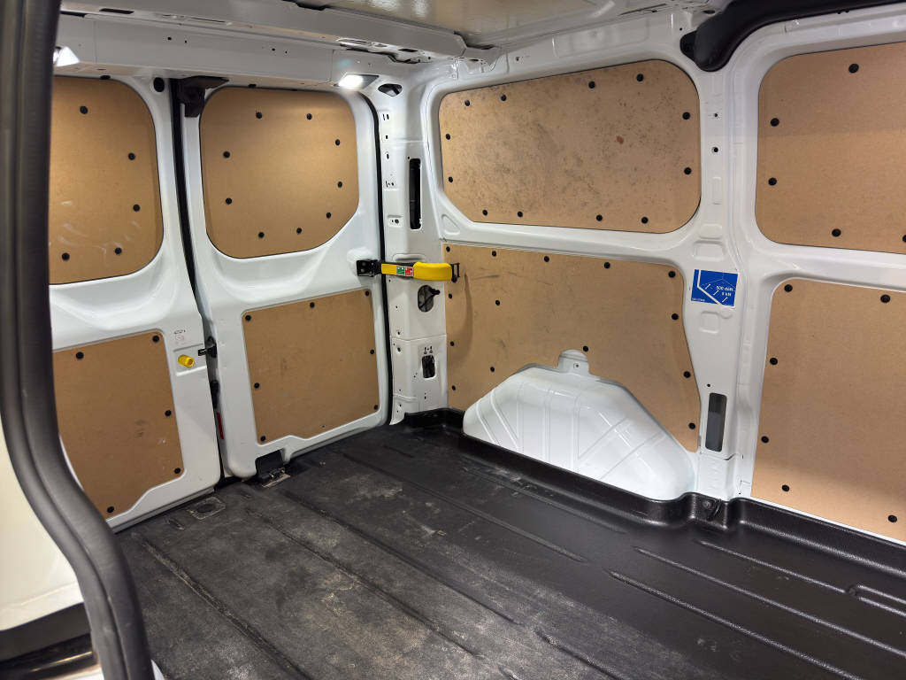 FORD Transit Custom Van 300 L1 2.0 TDCi-image-10