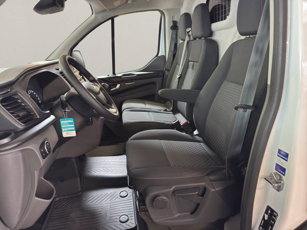 FORD Transit Custom Van 300 L1 2.0 TDCi-image-17