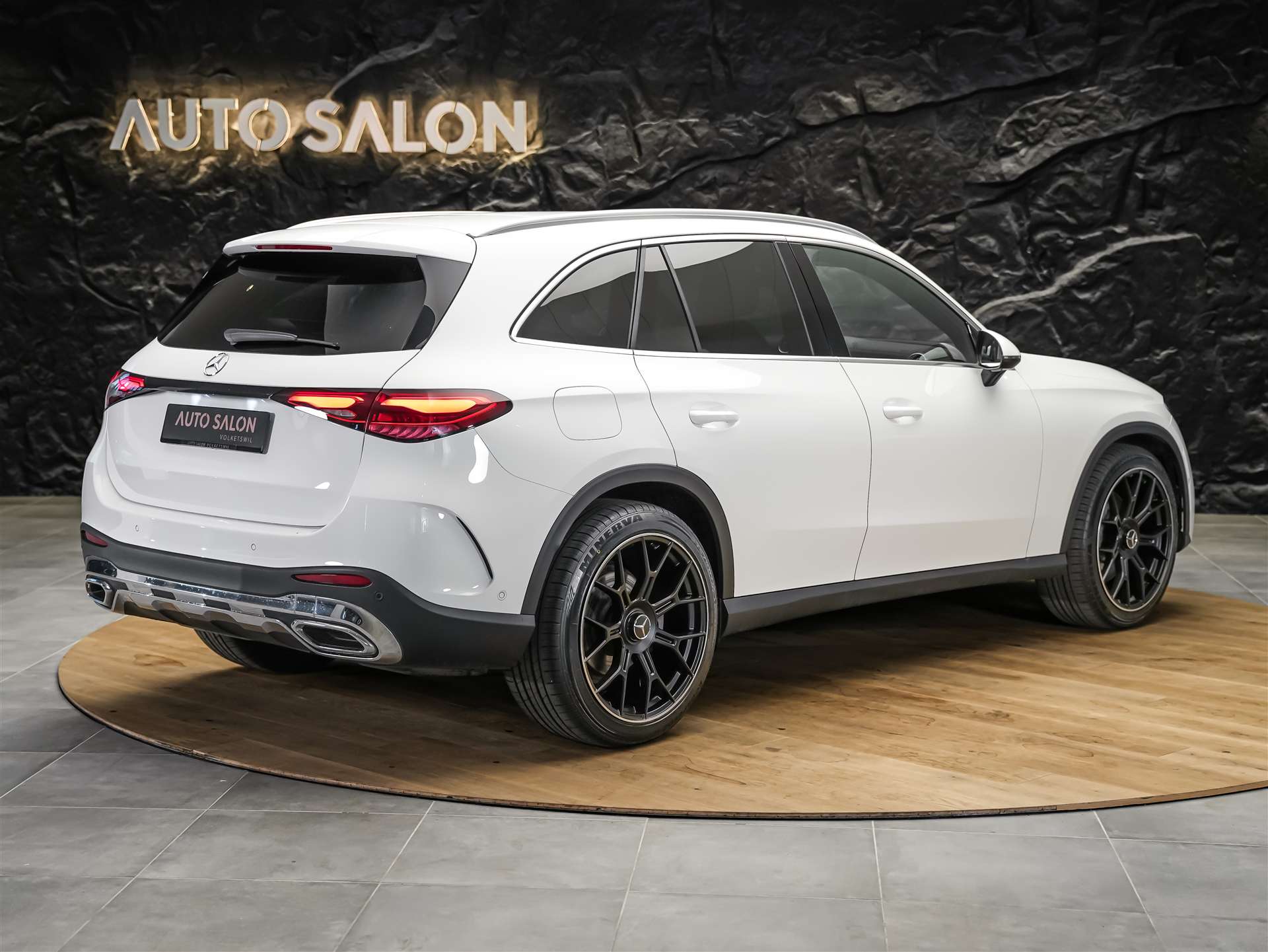 MERCEDES-BENZ GLC 220 d AMG Line 4Matic 9G-Tronic *Abstandsregler*21" Felgen*Sitzheizung*-image-4