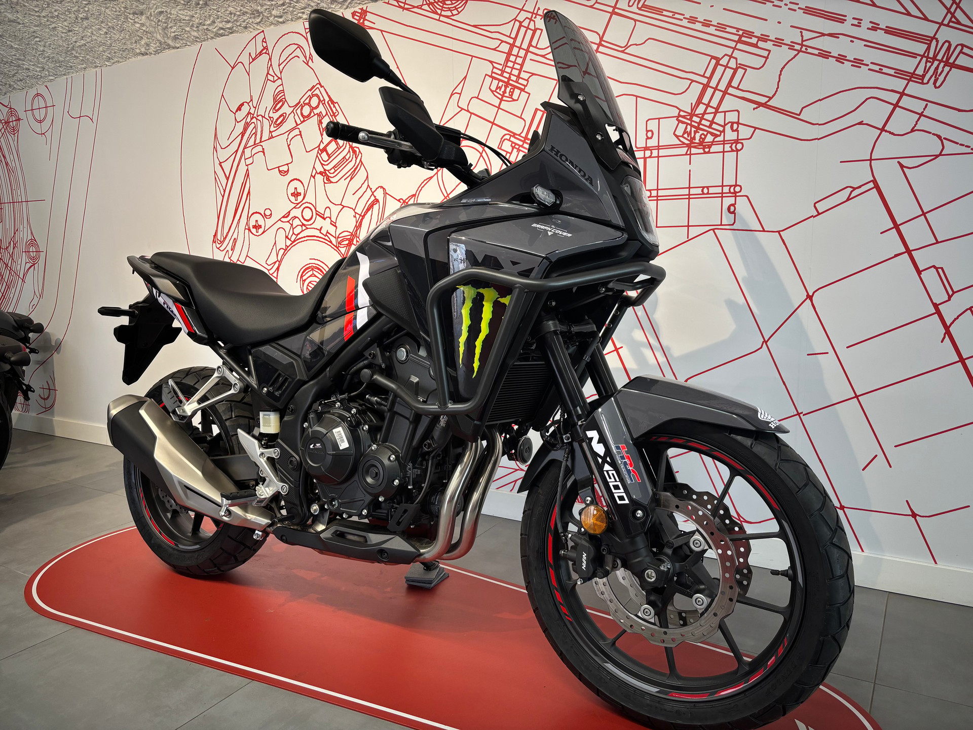 HONDA CB 500 X-showroom-element-1