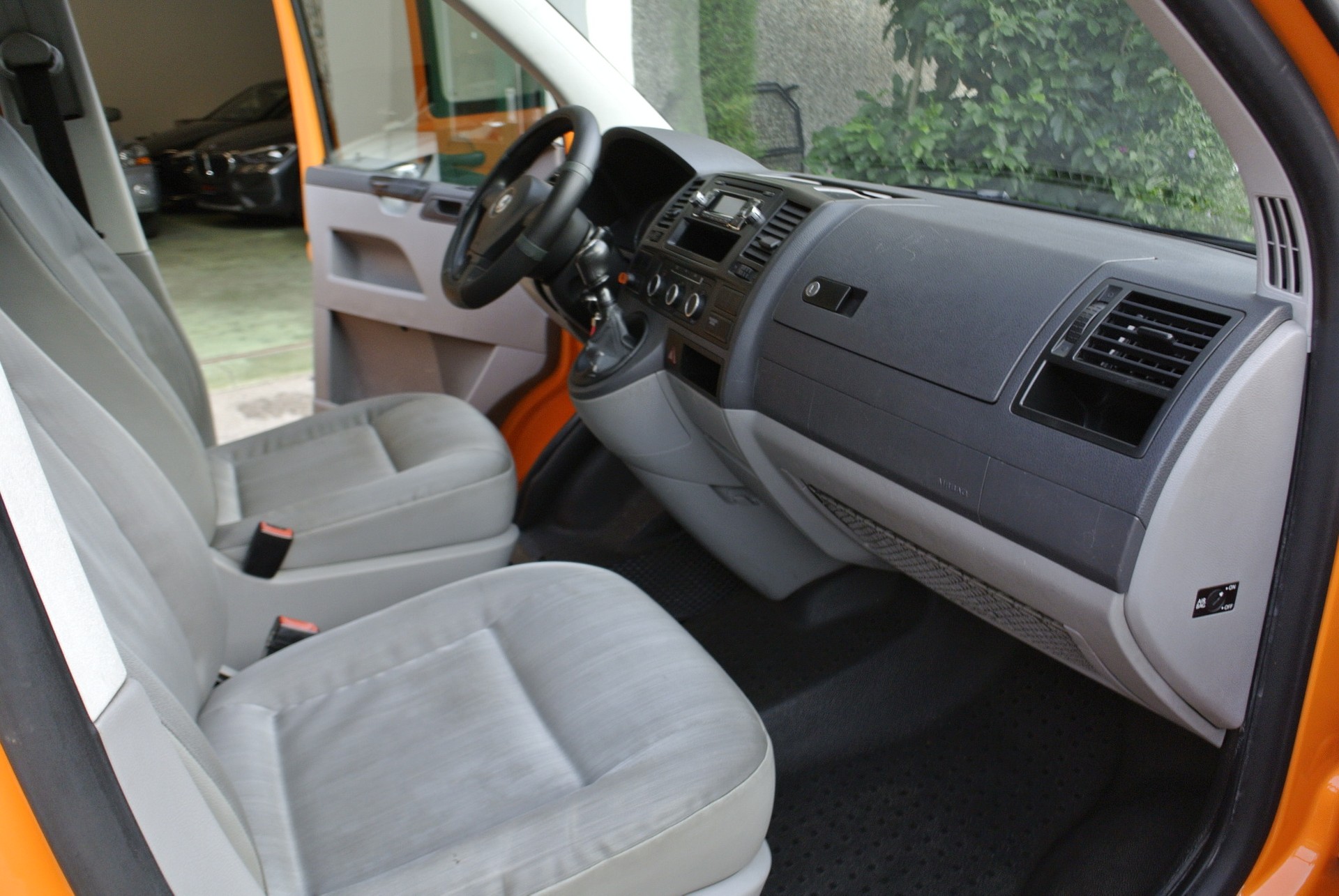 VW T5 2.0 TDI 4Motion-image-9