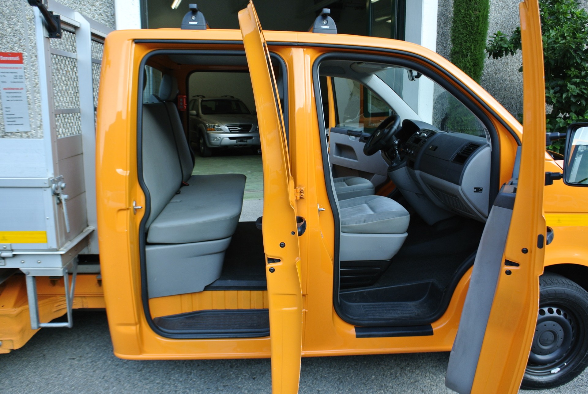 VW T5 2.0 TDI 4Motion-image-12