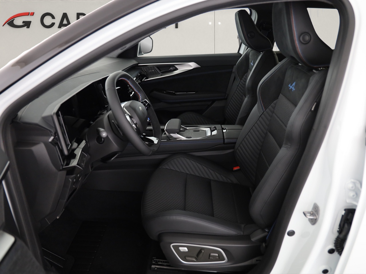 RENAULT Austral 1.3 TCe esprit Alpine-image-4