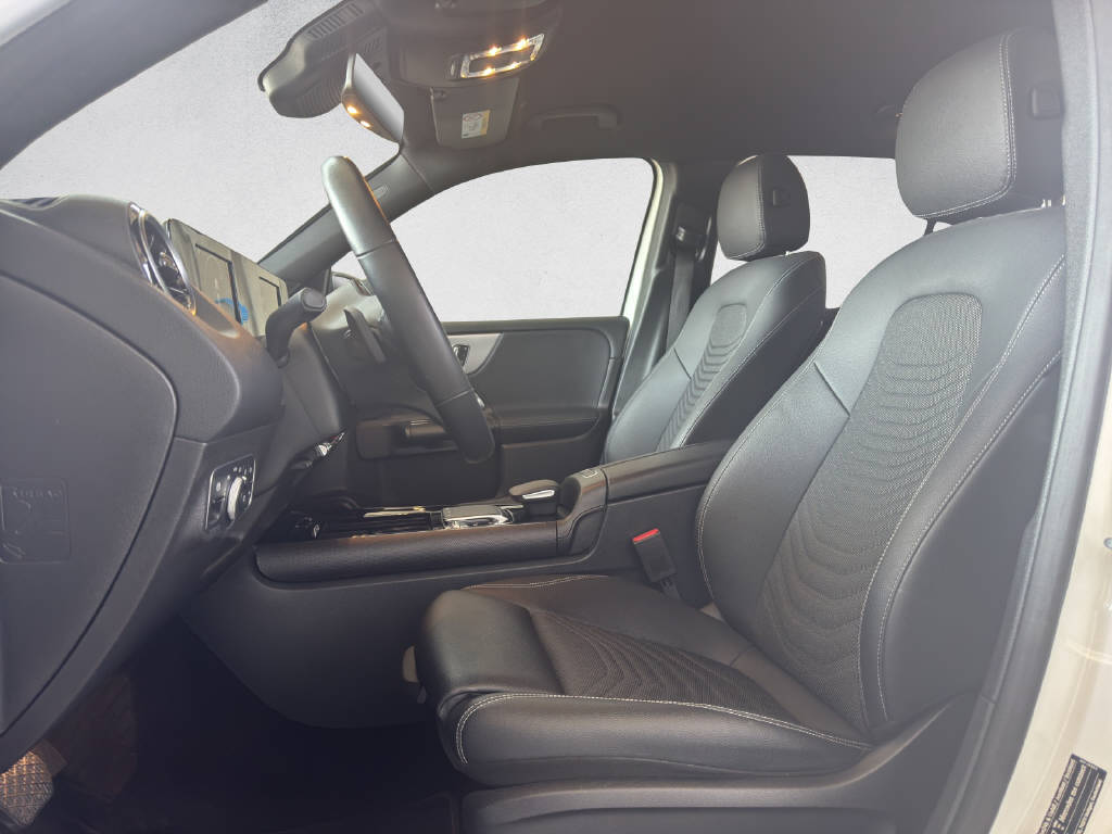 MERCEDES-BENZ GLB 250 Style 4Matic-image-9