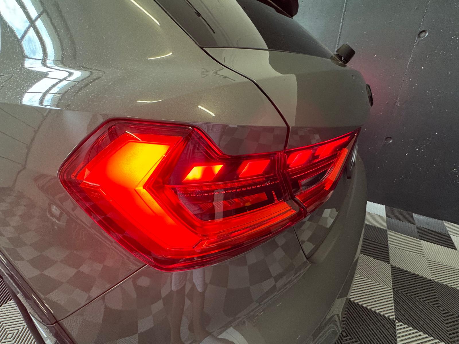 AUDI A1 allstreet 30 TFSI Attraction S-tronic *S-Line-image-23