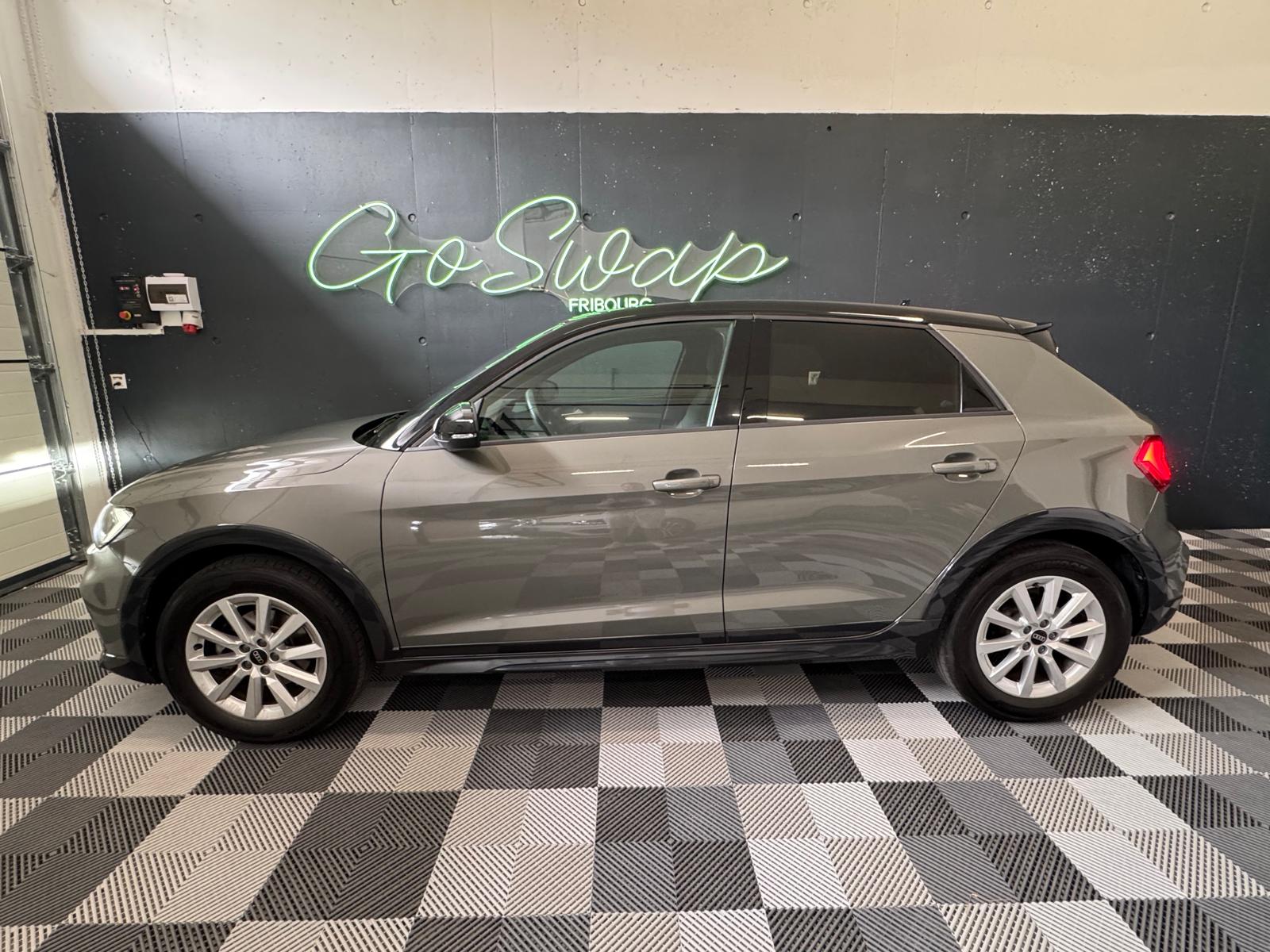 AUDI A1 allstreet 30 TFSI Attraction S-tronic *S-Line-image-2