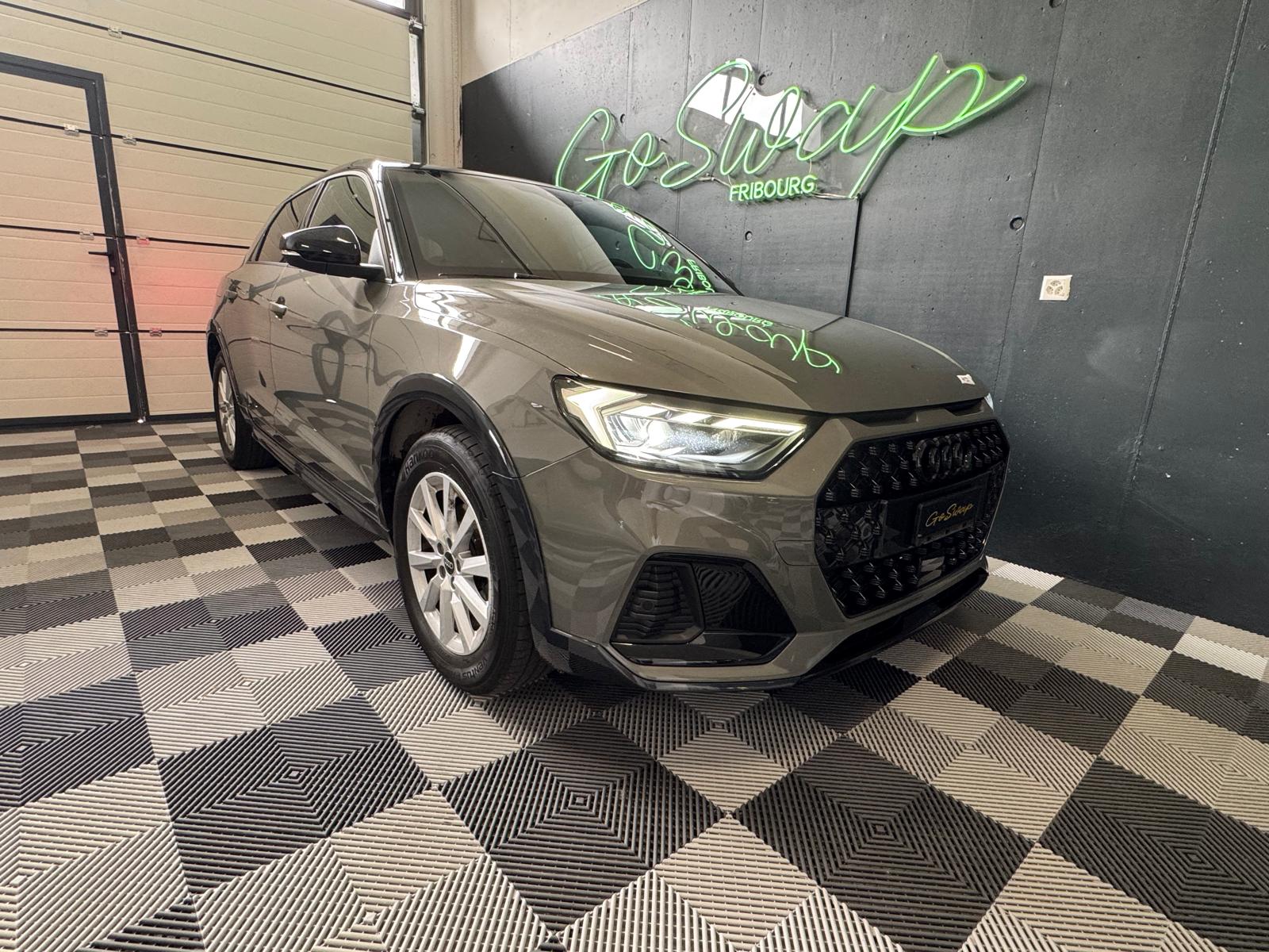 AUDI A1 allstreet 30 TFSI Attraction S-tronic *S-Line-image-7