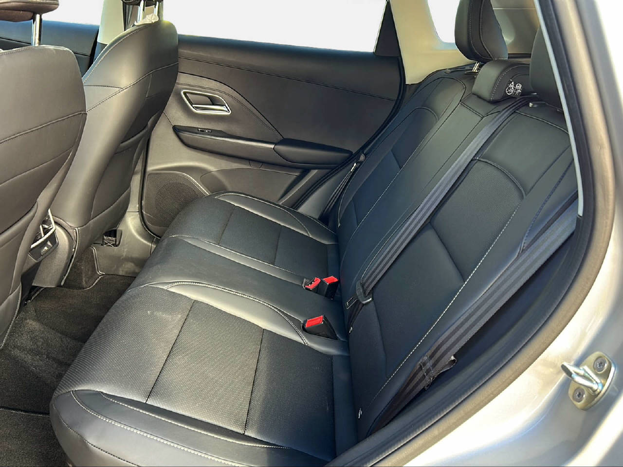 MG ZS 1.5 Hybrid+ Luxury-image-4