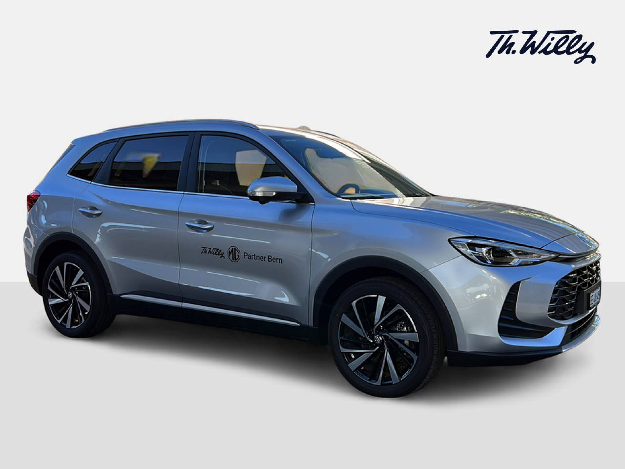 MG ZS 1.5 Hybrid+ Luxury-image-12