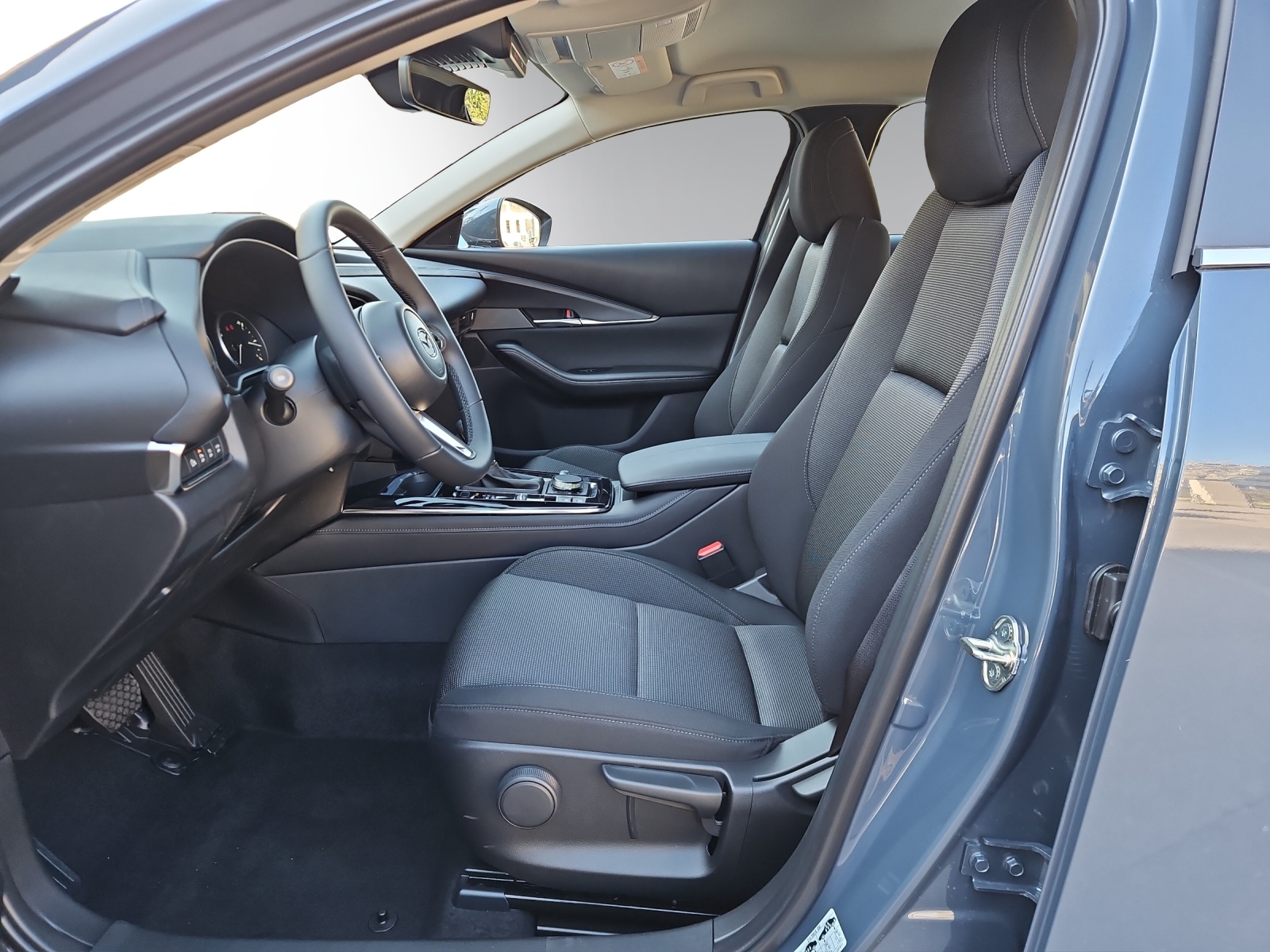 MAZDA CX-30 SKYACTIV-G 140 M Hybrid Centre Line FWD AT-image-6