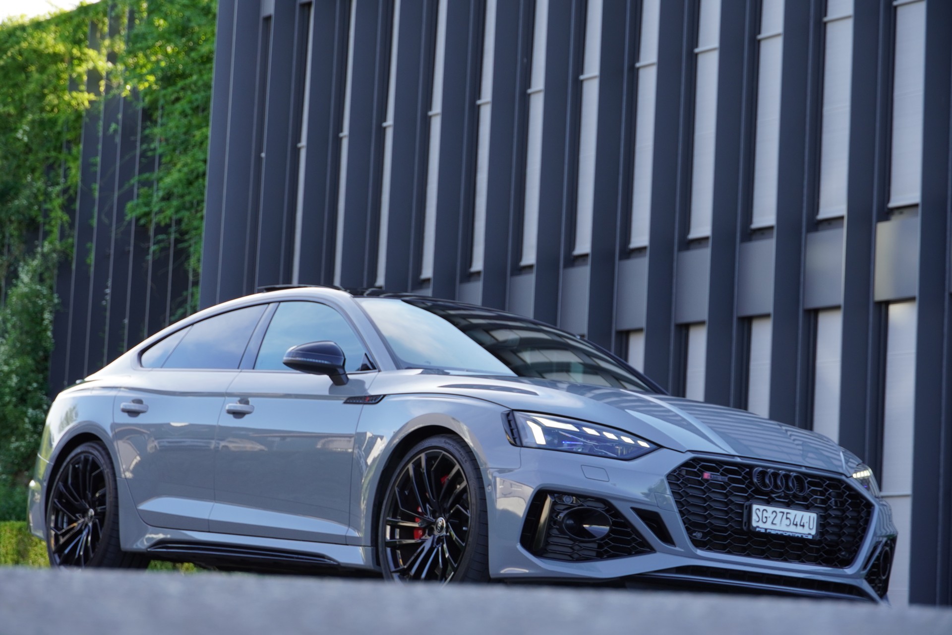 AUDI RS5 Sportback 2.9 TFSI quattro tiptronic//Nardograu//-image-1
