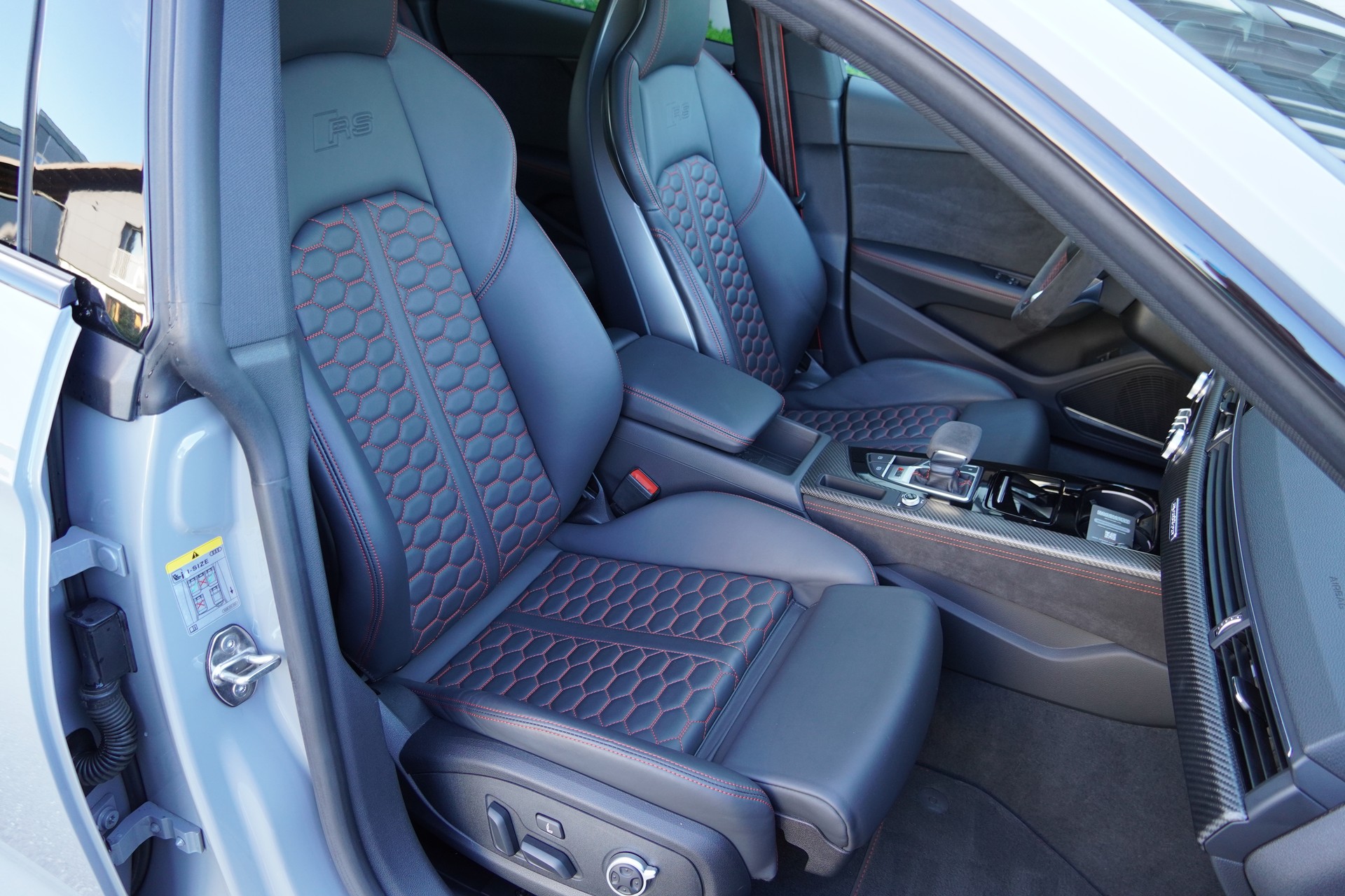AUDI RS5 Sportback 2.9 TFSI quattro tiptronic//Nardograu//-image-7